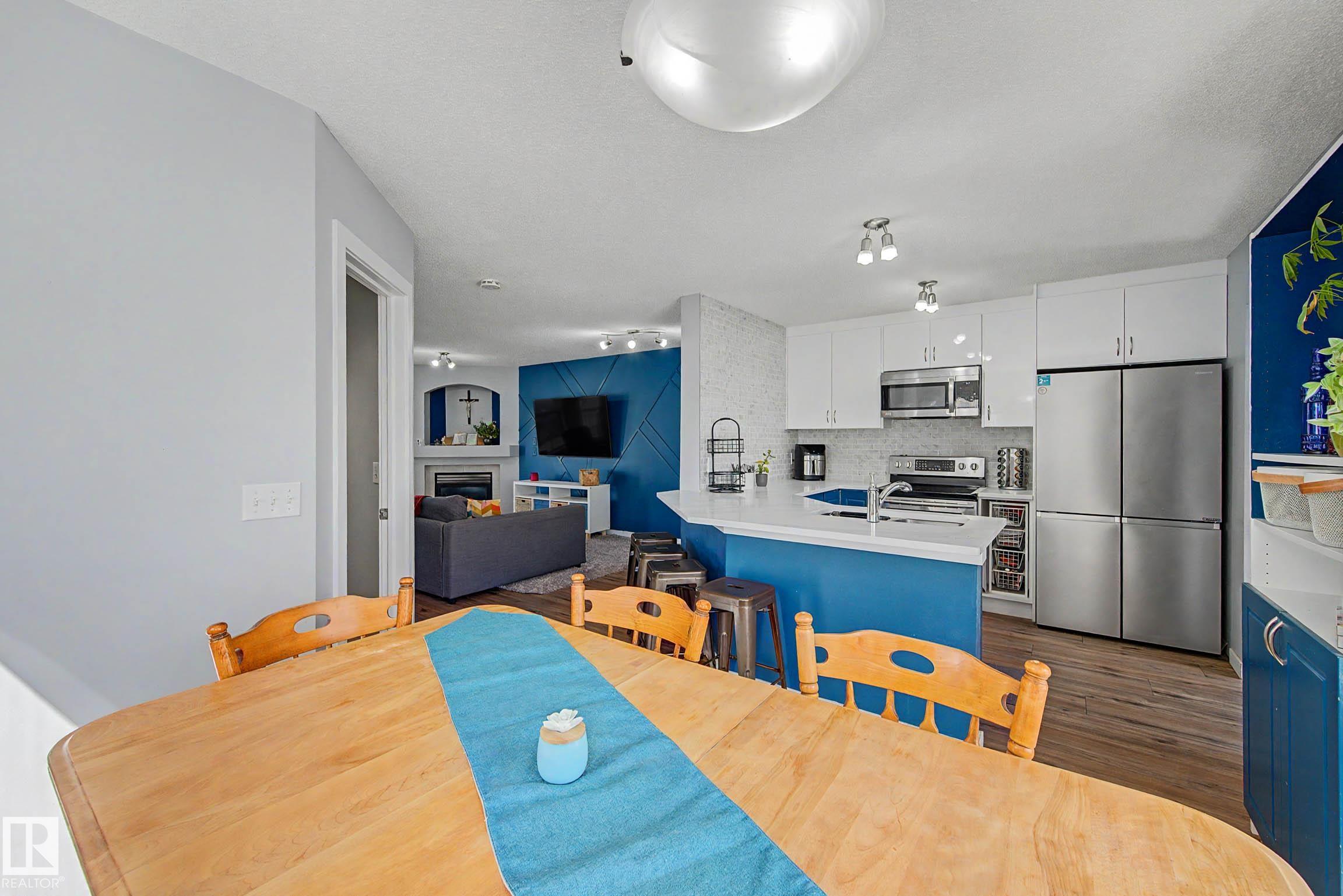 Photo 12 at 15 - 5281 Terwillegar Boulevard NW, South Terwillegar, Edmonton