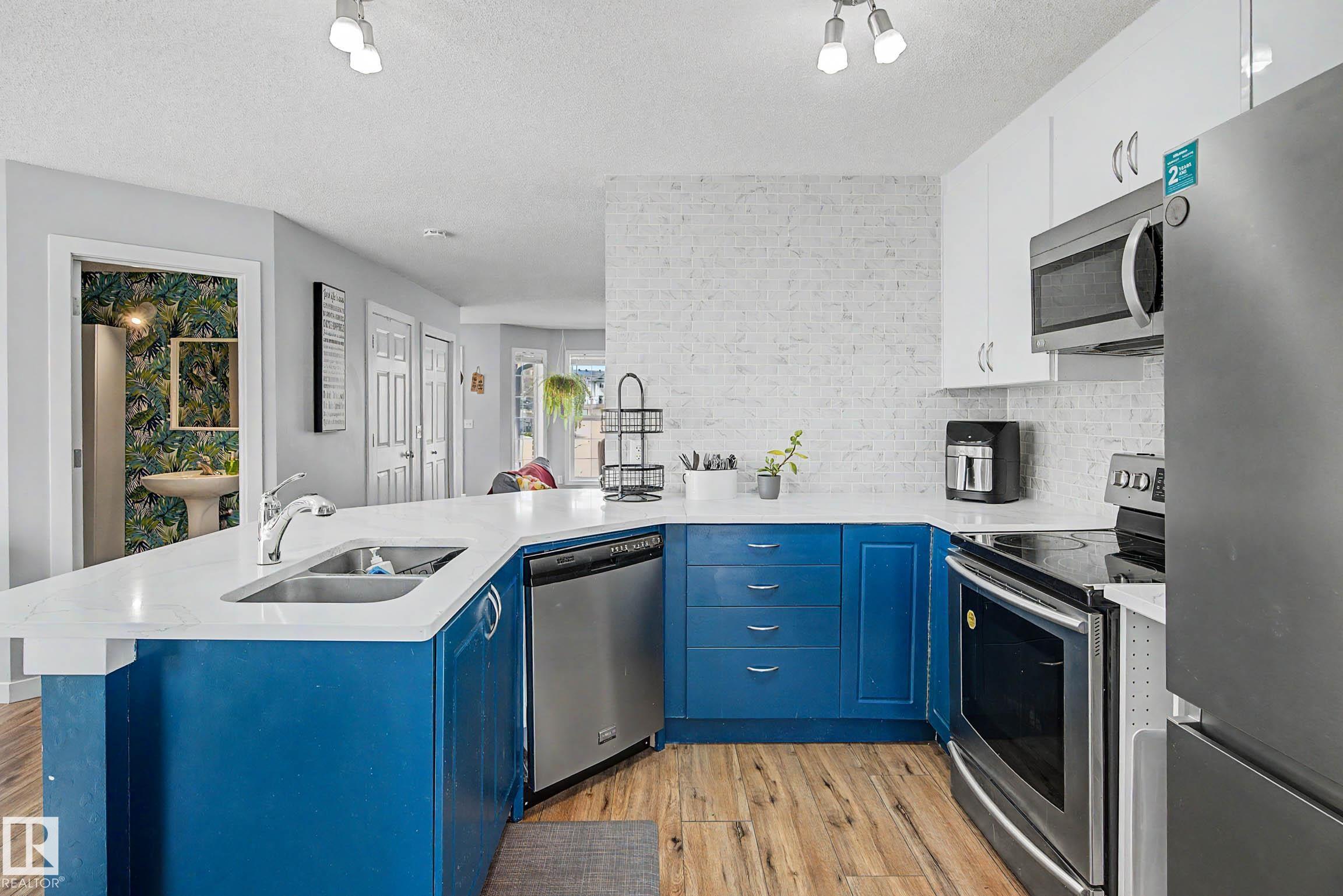 Photo 15 at 15 - 5281 Terwillegar Boulevard NW, South Terwillegar, Edmonton