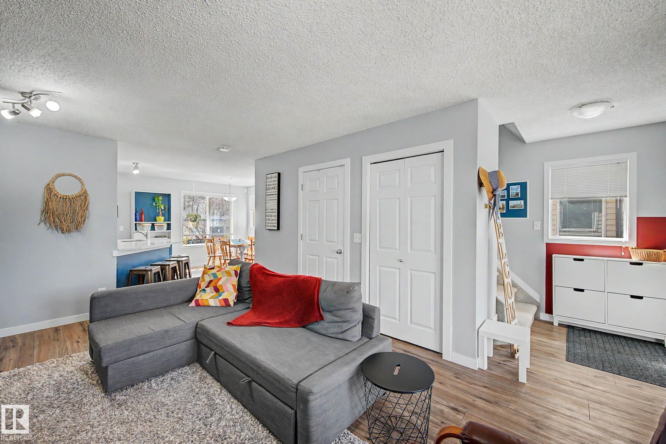 Photo 9 at 15 - 5281 Terwillegar Boulevard NW, South Terwillegar, Edmonton