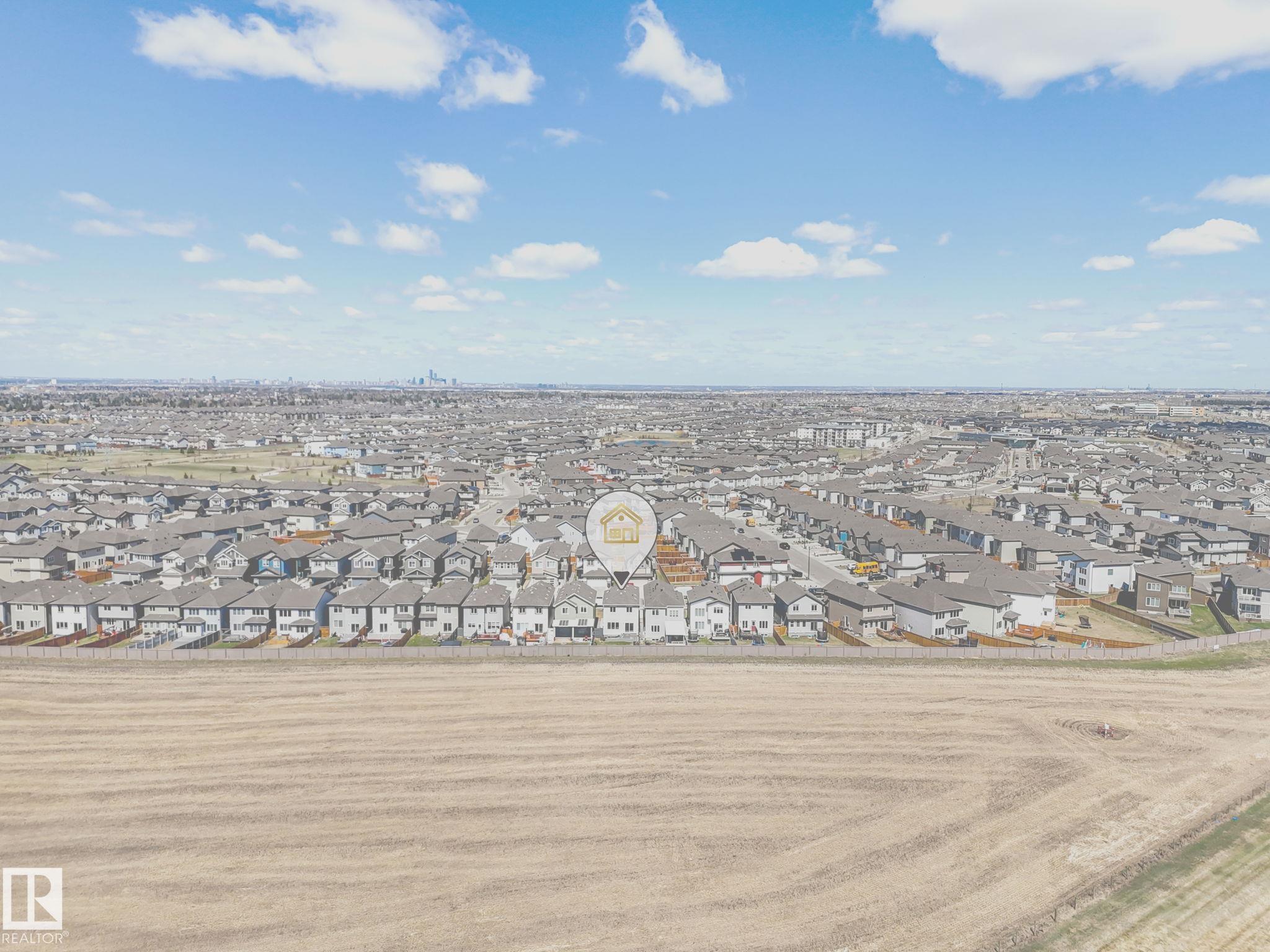 Photo 14 at 2435 12 Avenue NW, Laurel, Edmonton
