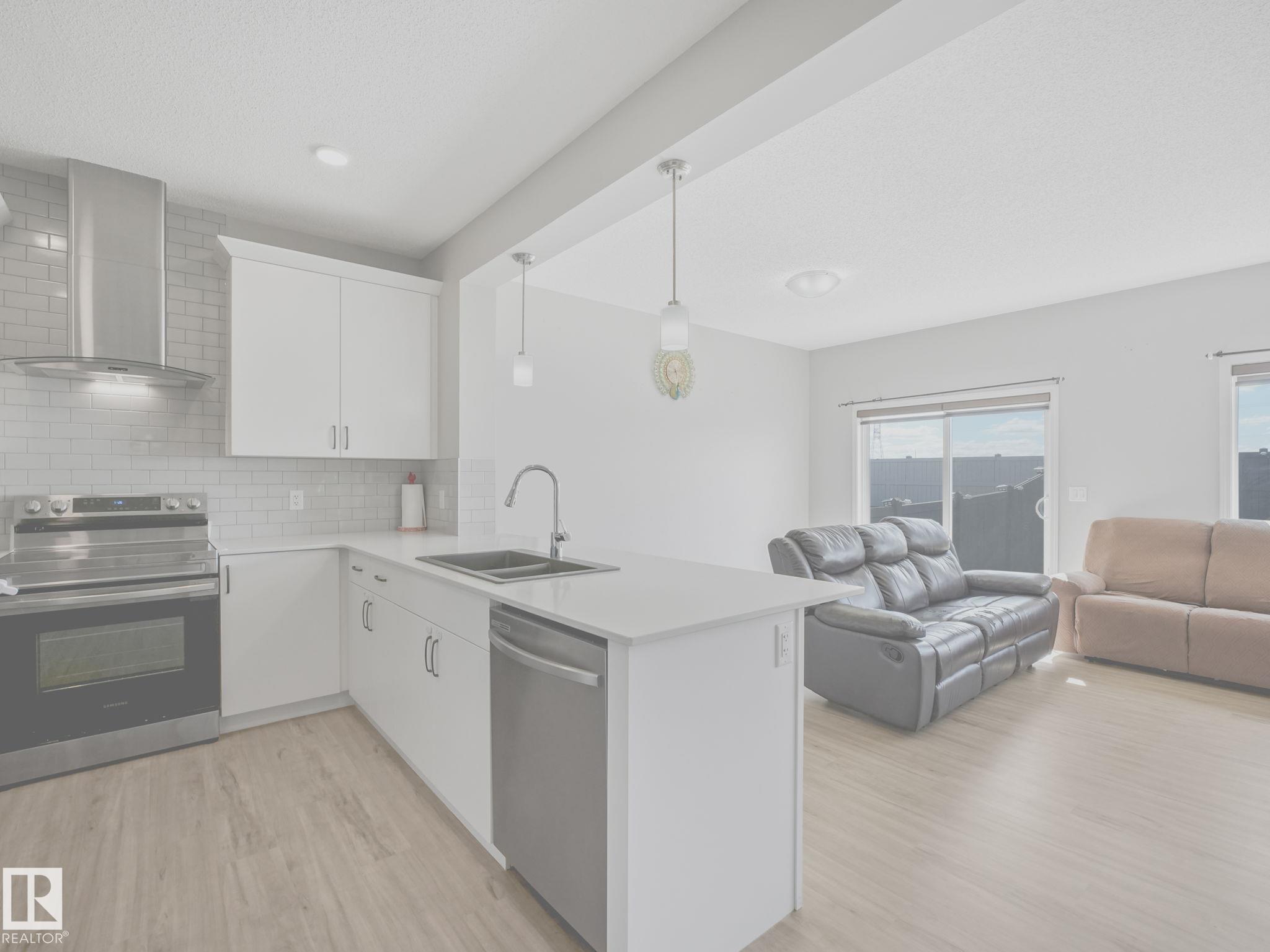 Photo 23 at 2435 12 Avenue NW, Laurel, Edmonton