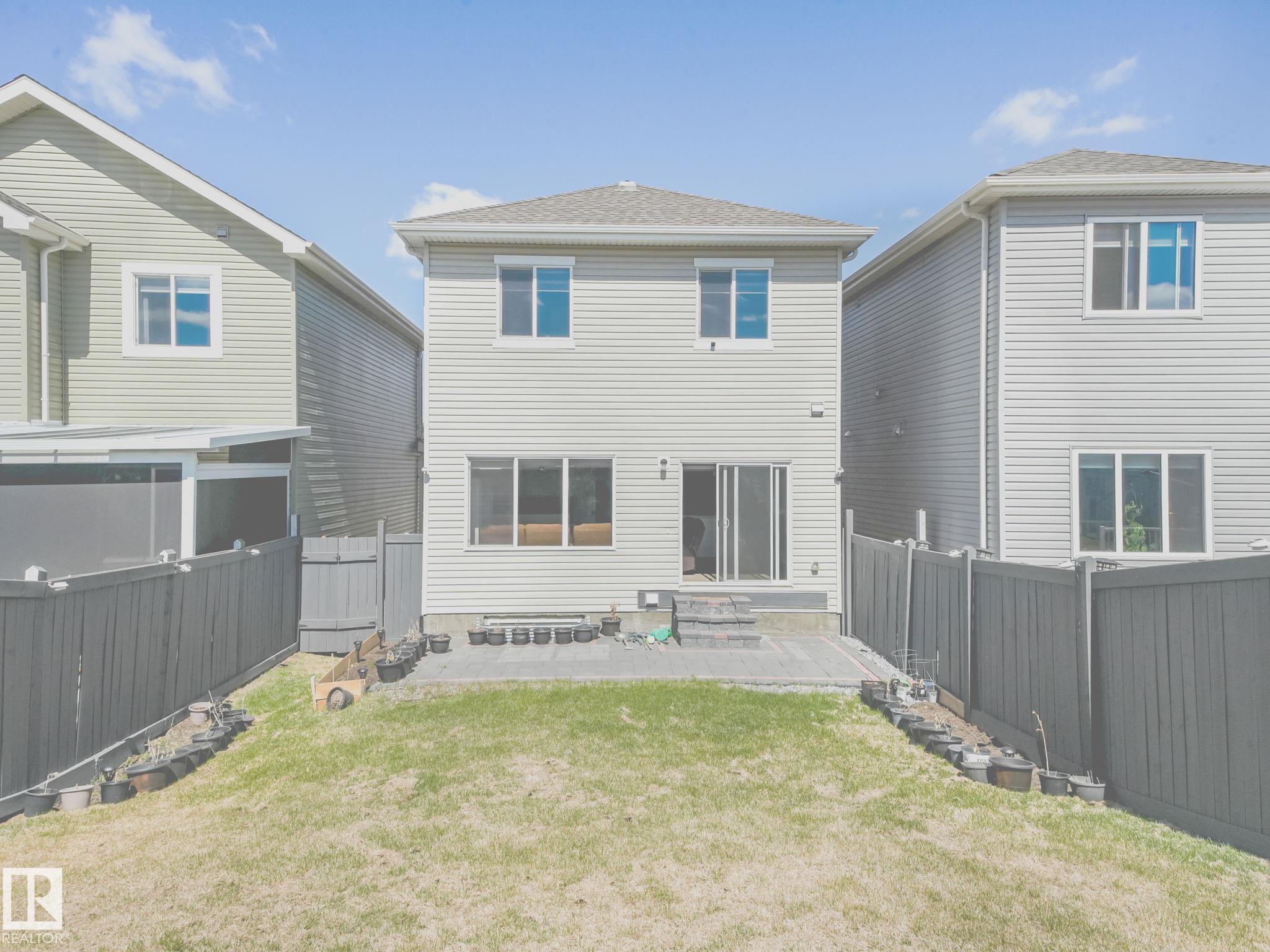 Photo 9 at 2435 12 Avenue NW, Laurel, Edmonton
