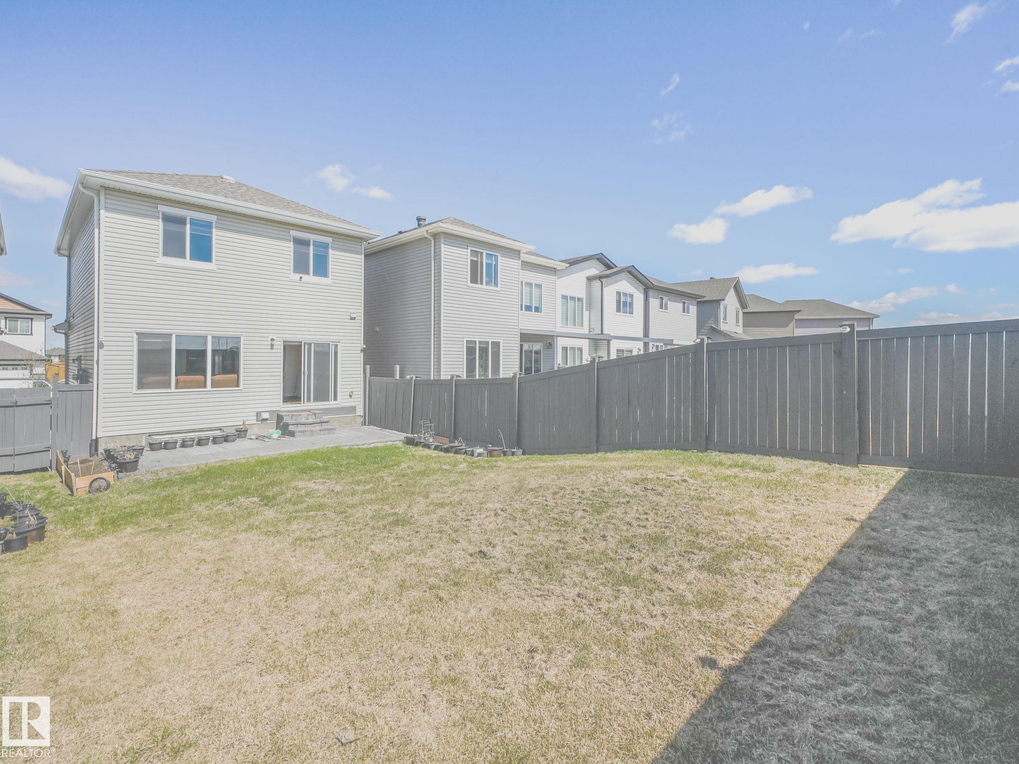 Photo 10 at 2435 12 Avenue NW, Laurel, Edmonton