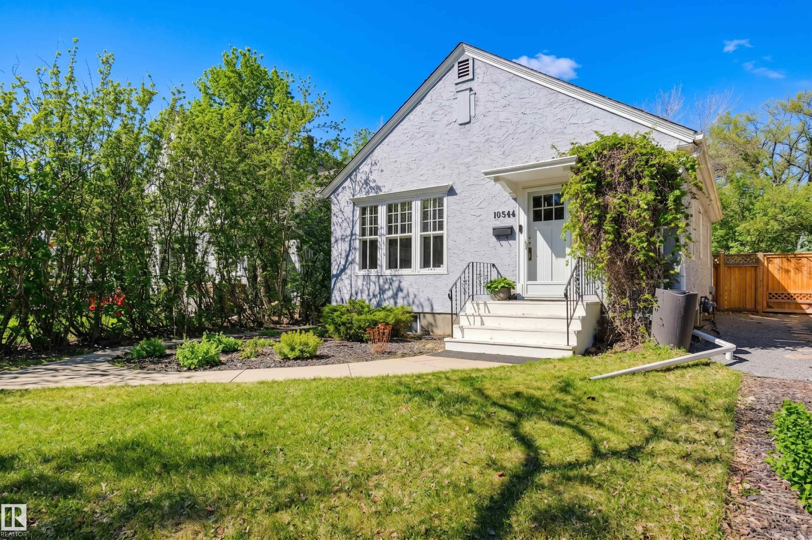 Picture for 10544 127 ST NW