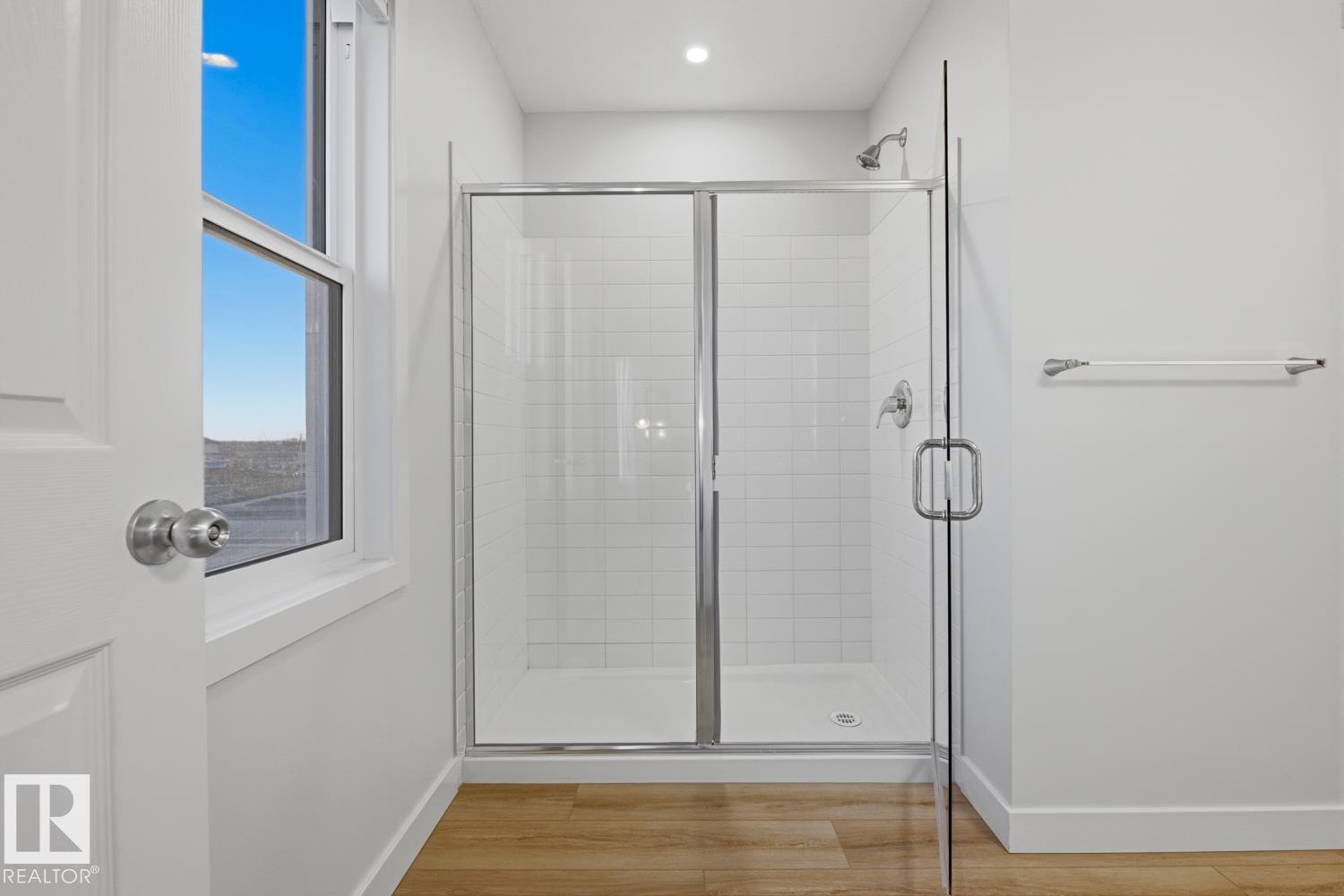 https://zimg.paragon.ice.com/ParagonImages/Property/PM/RAE/225399129/21/0/0/8930d059c403b96607a4723b05528e83/1/56894fe0d4961470f3a74247bf4f4ce7/225399129-eabf12bd-fc15-4d4e-9376-6e995eef9a4a.JPG