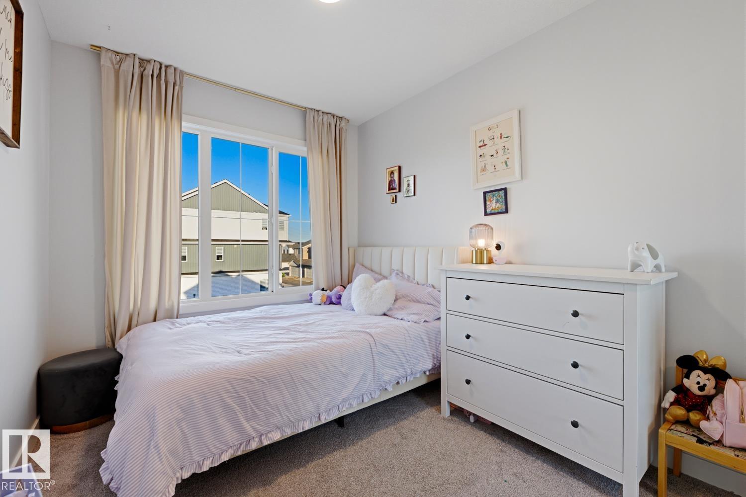 https://zimg.paragon.ice.com/ParagonImages/Property/PM/RAE/225399129/26/0/0/2df3a1c752ac20a43dab93ac665cb19c/1/56894fe0d4961470f3a74247bf4f4ce7/225399129-deb68899-7cee-41a7-b7c2-1b08f12545f4.JPG
