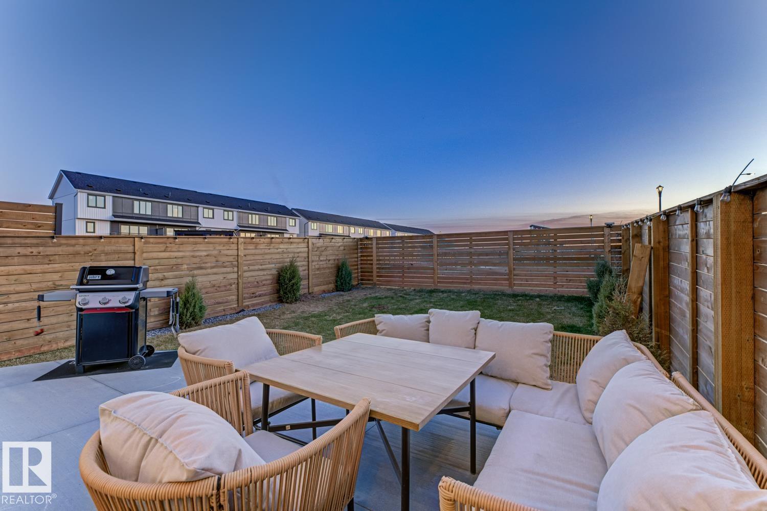 https://zimg.paragon.ice.com/ParagonImages/Property/PM/RAE/225399129/31/0/0/9a80ff69d4a4d643cf384ce50279b693/1/56894fe0d4961470f3a74247bf4f4ce7/225399129-0f190429-b21d-4e9d-bdb0-113e79119a8a.JPG