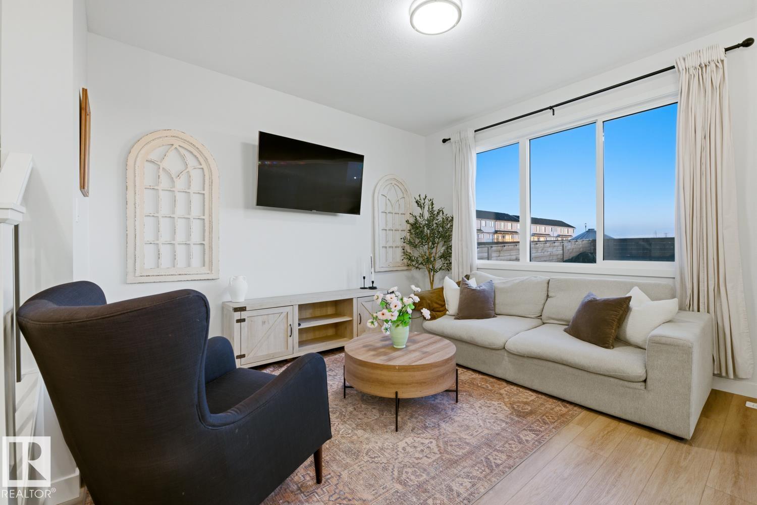 Picture for 17432 6 ST NE