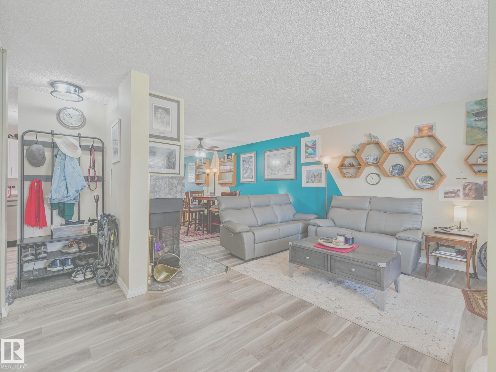 https://zimg.paragon.ice.com/ParagonImages/Property/PM/RAE/225399134/10/0/0/e19ed5b74a54a327fee2c8775a08321a/1/2bf4de1991f8c549e0c5132576b43399/225399134-53a6e91f-706b-4b26-a3cd-c8a1449c2eab.JPG