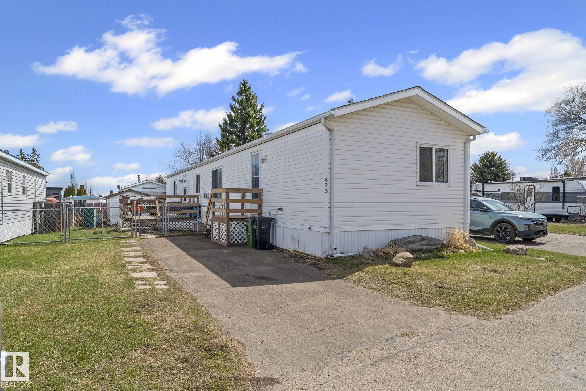 Picture for 623 evergreen park NE