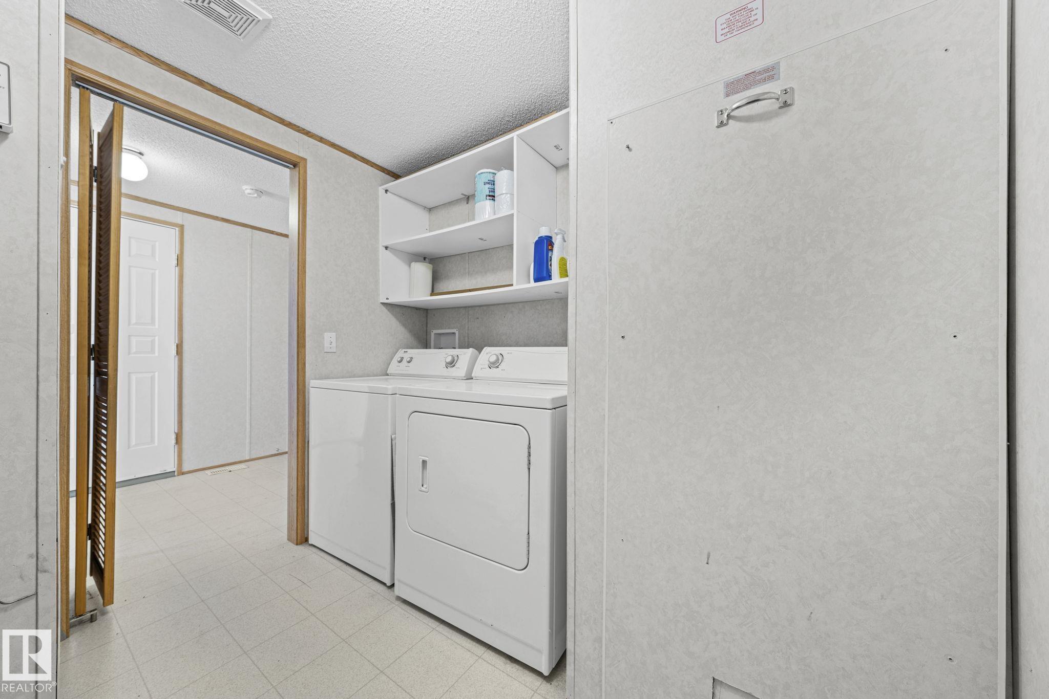 https://zimg.paragon.ice.com/ParagonImages/Property/PM/RAE/225399136/16/0/0/d79dde2c13876c8779e2c0745847f892/1/dedf3844b75c708fd766da4c30136f70/225399136-9ed3e5d5-1adb-4f59-af79-2fd273116f60.JPG