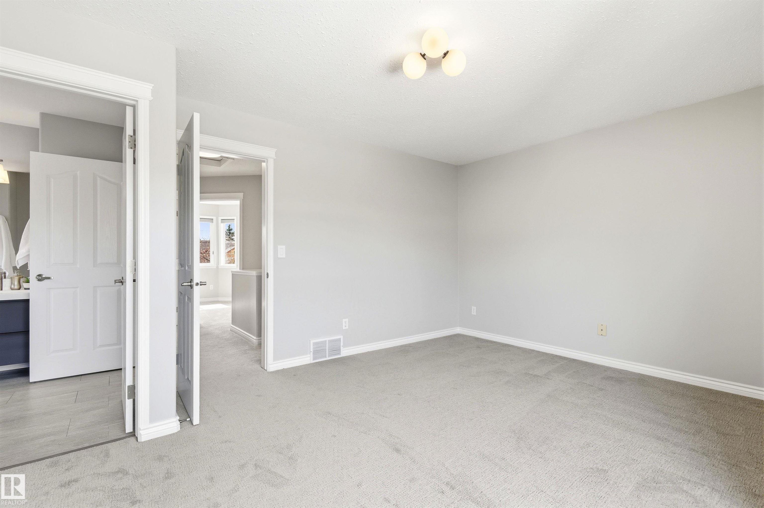Photo 36 at 8730 92a Avenue NW, Strathearn, Edmonton