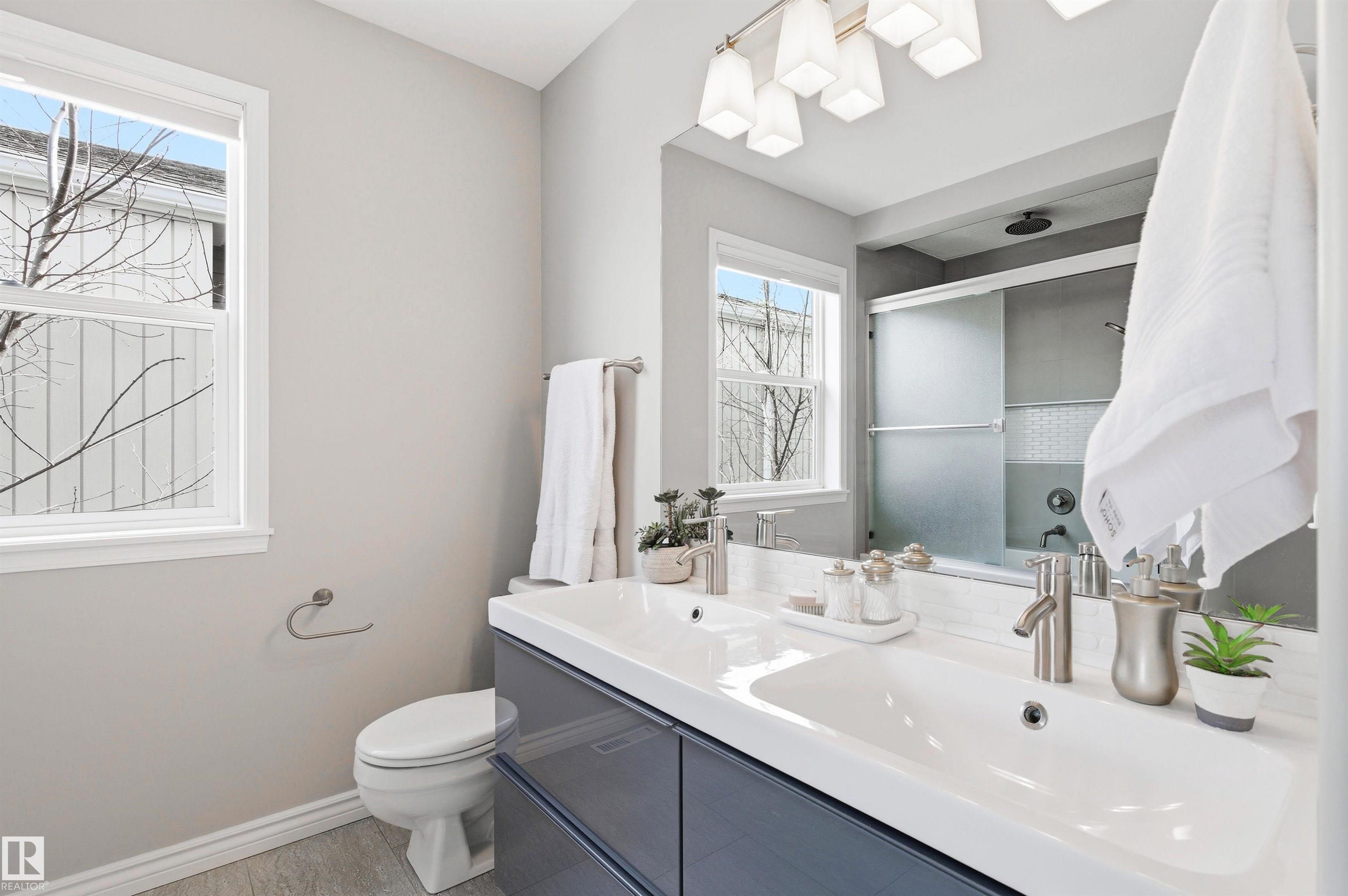 Photo 40 at 8730 92a Avenue NW, Strathearn, Edmonton