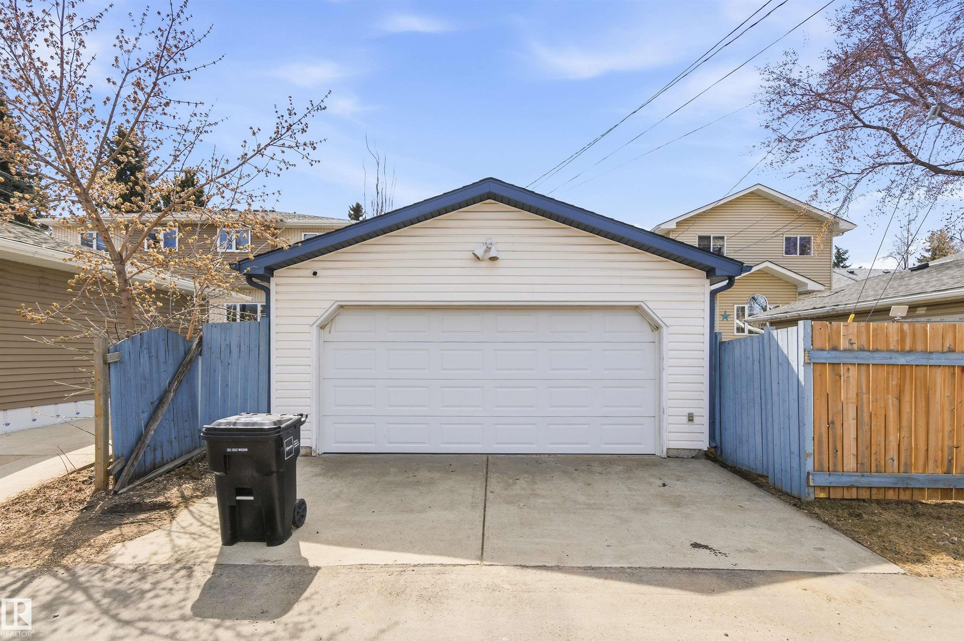 Photo 70 at 8730 92a Avenue NW, Strathearn, Edmonton