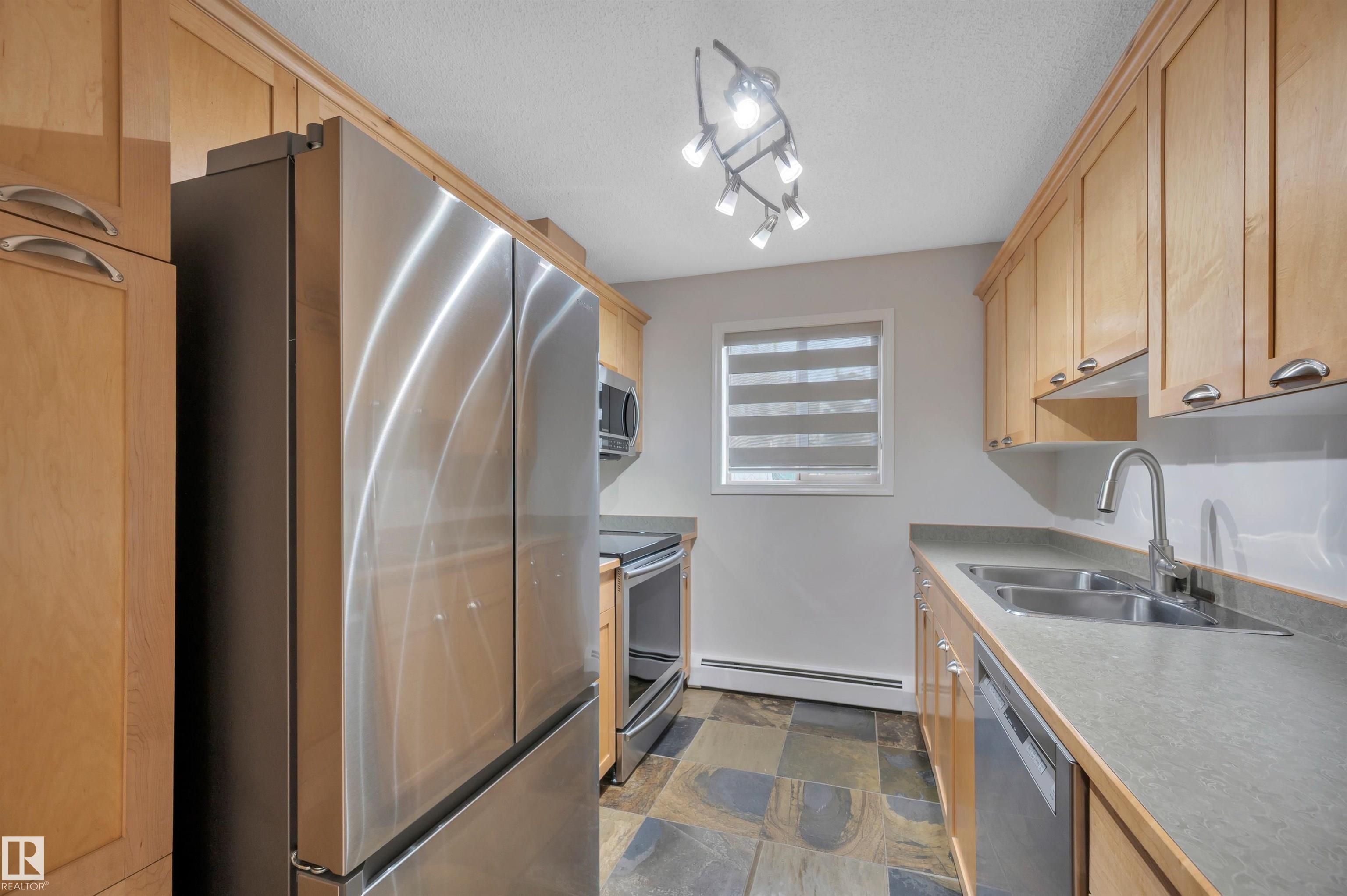 Photo 10 at 134 - 2903 Rabbit Hill Road NW, Hodgson, Edmonton