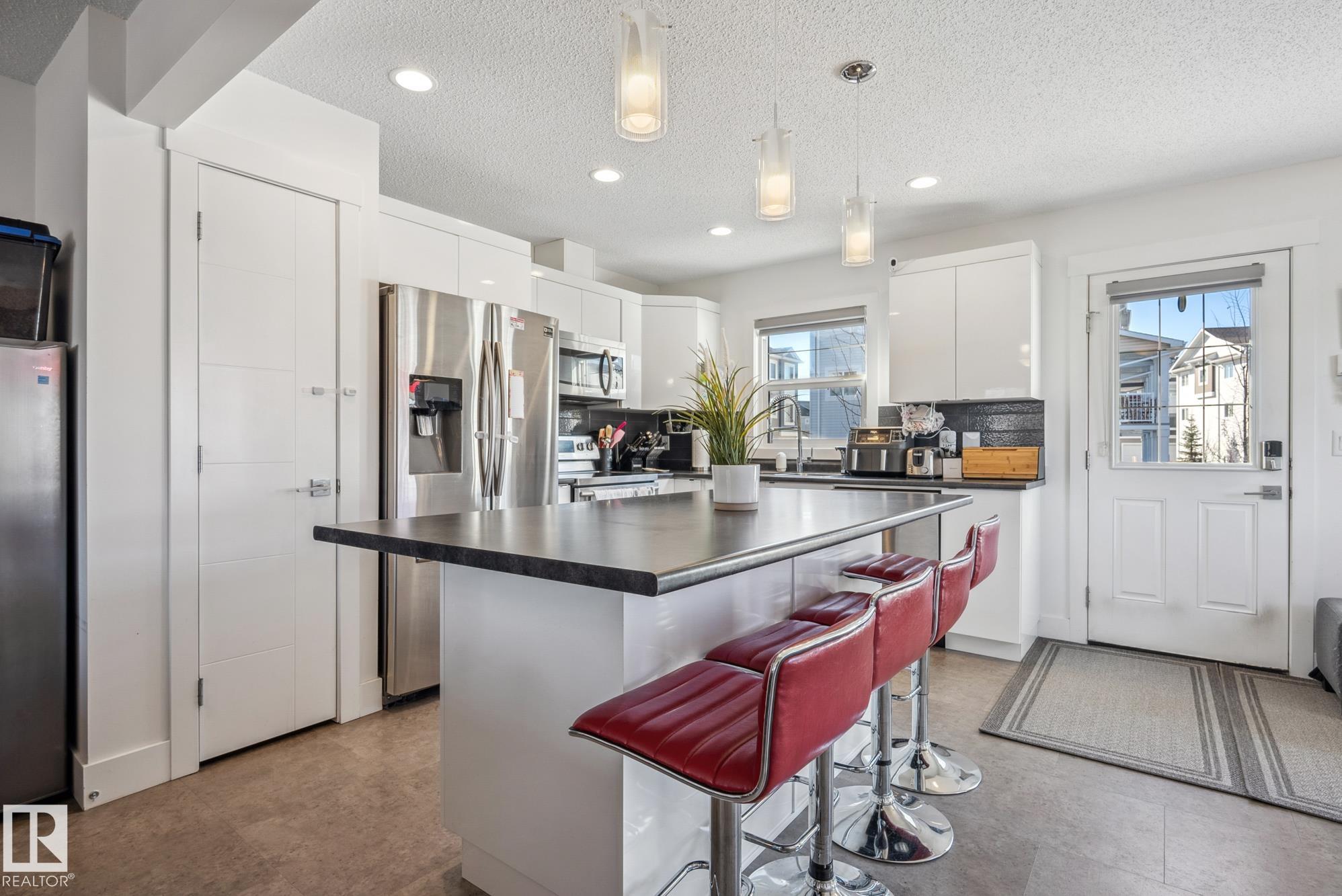 Picture for #76 330 BULYEA RD NW