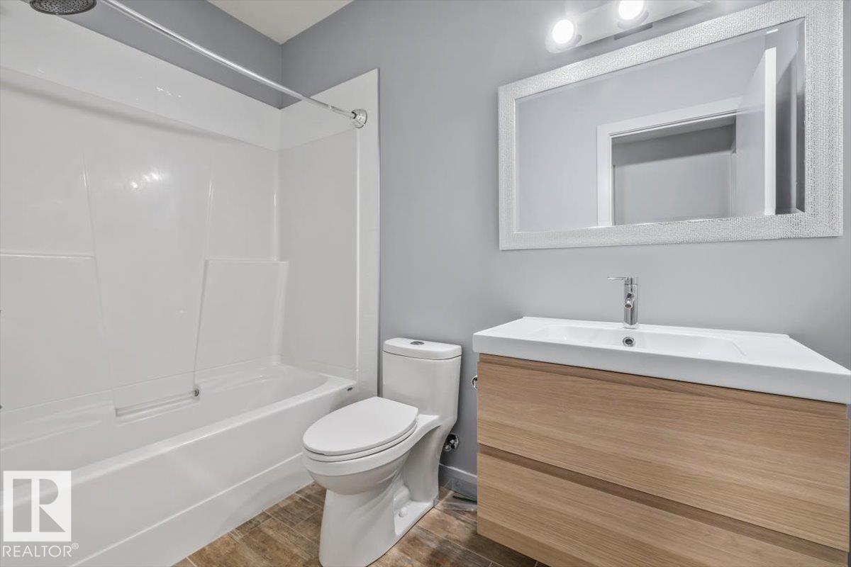 Photo 40 at 8706 88 Avenue NW, Bonnie Doon, Edmonton