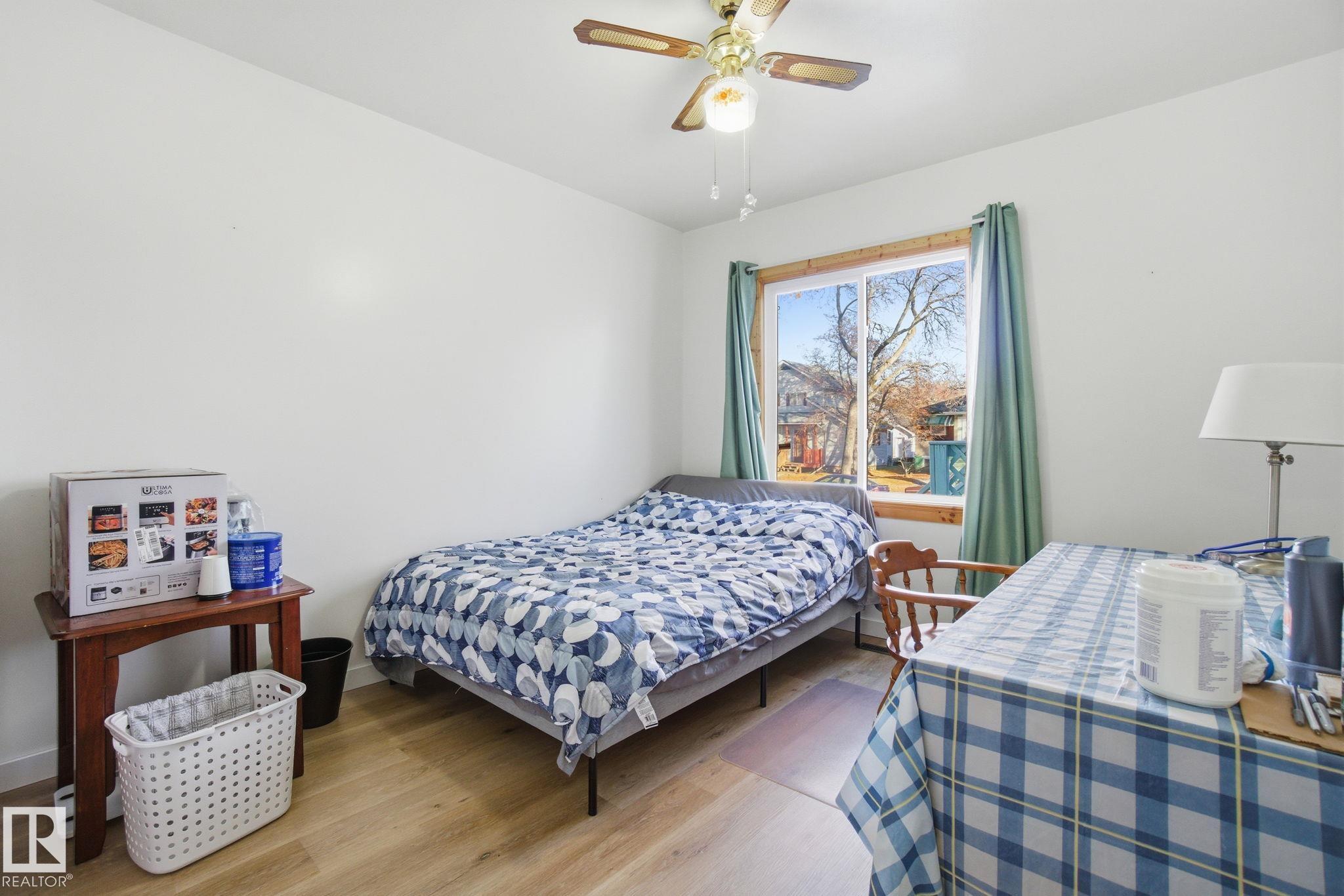 https://zimg.paragon.ice.com/ParagonImages/Property/PM/RAE/225399164/14/0/0/97620f2ed0115676f67e0dfdede05387/1/801ef51f0da92f24dafcc5bb0069e022/225399164-EE3E9D41-D6C0-4343-A820-D35739EDCD14.JPG