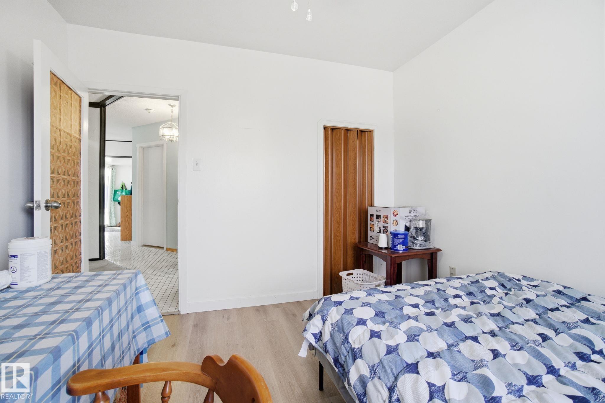 https://zimg.paragon.ice.com/ParagonImages/Property/PM/RAE/225399164/16/0/0/63bcda466e46d4e4a6537582dd8867b4/1/801ef51f0da92f24dafcc5bb0069e022/225399164-3BB29082-7EBE-41AD-A42D-54FF02DE693D.JPG