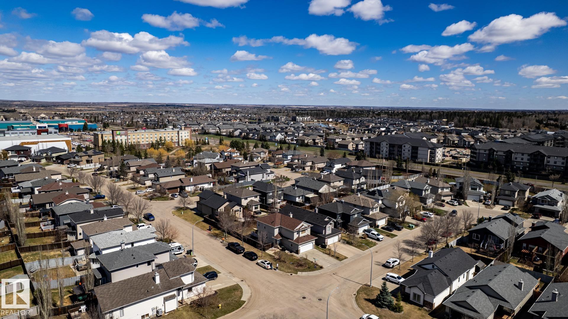 55 Lamplight Cove, Legacy Park, Spruce Grove