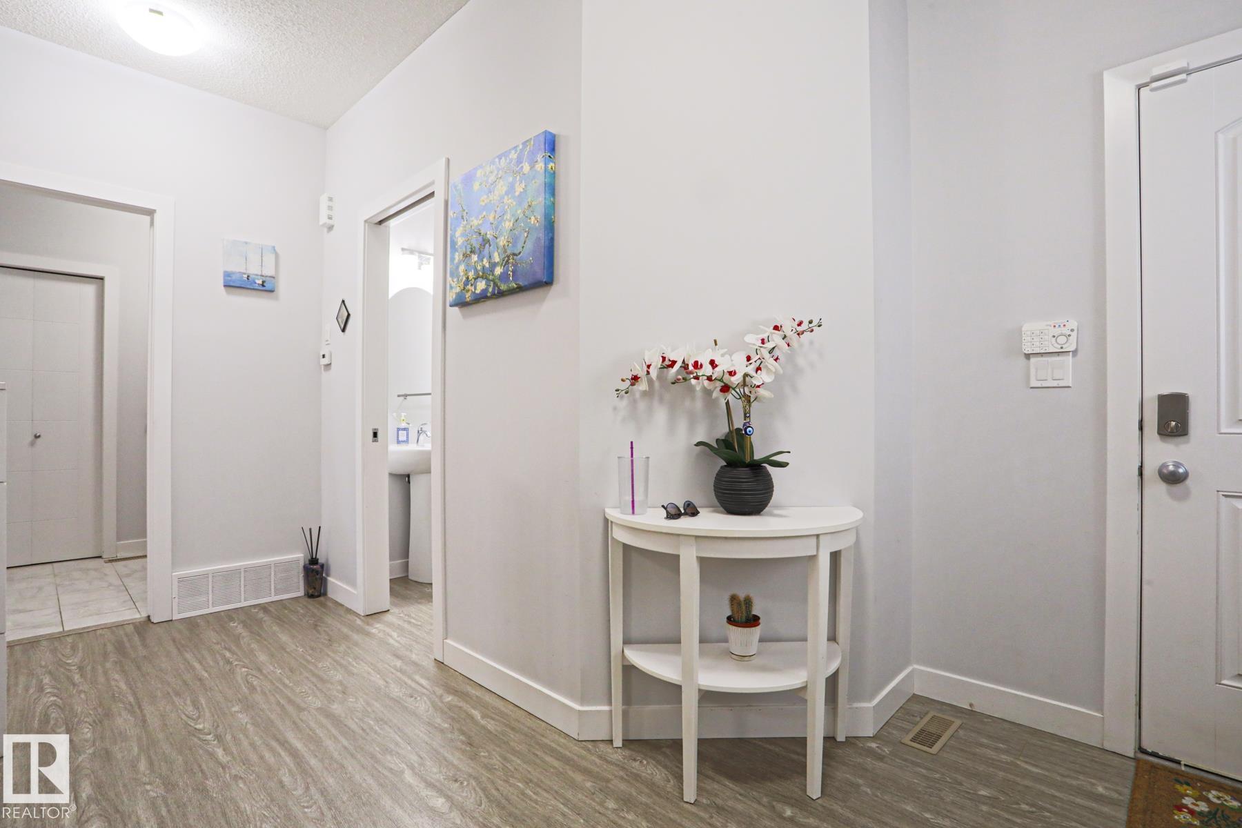 Picture for 7314 EDGEMONT WY NW