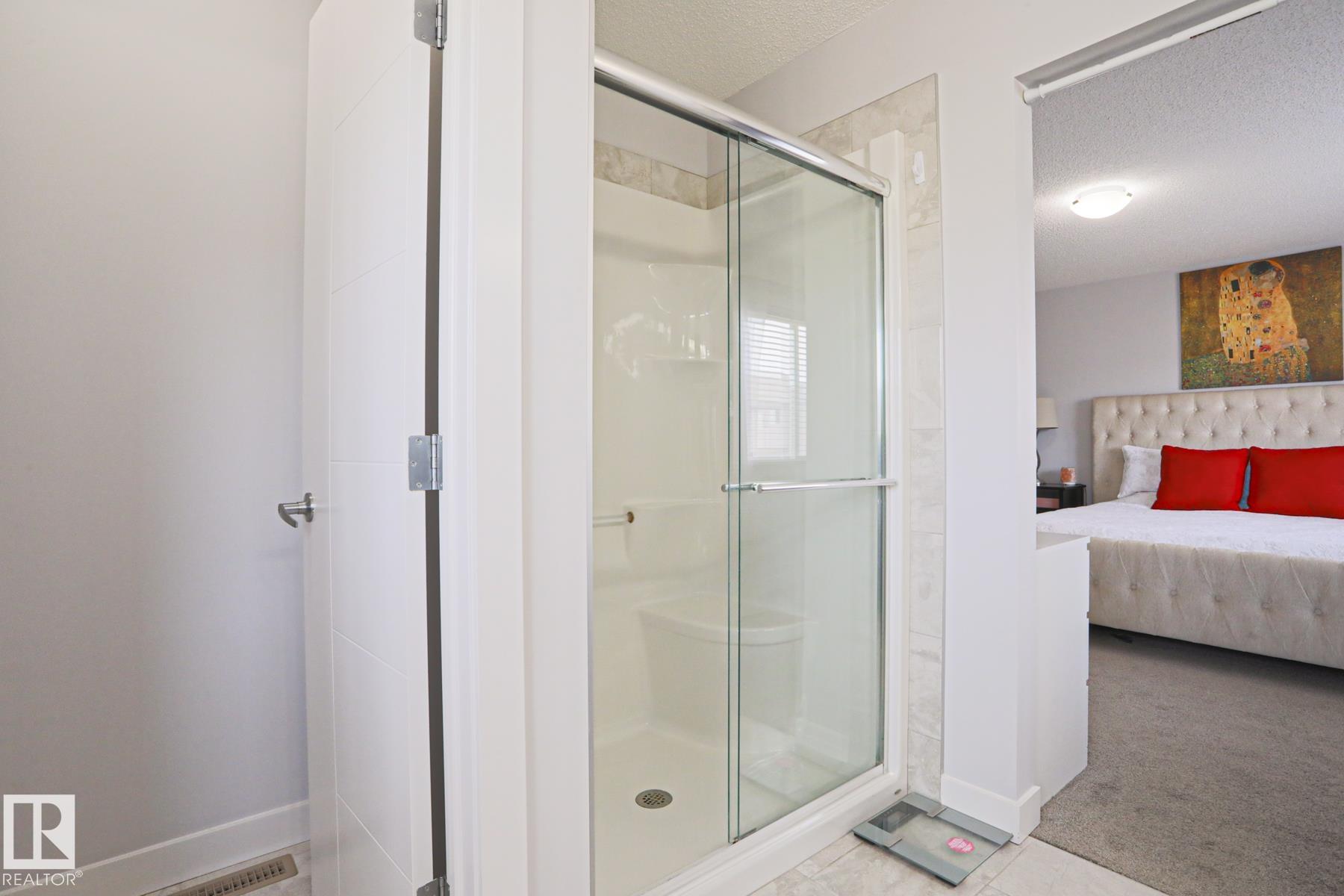 https://zimg.paragon.ice.com/ParagonImages/Property/PM/RAE/225399194/33/0/0/8407e4714318aa2d2cc985214fa42a48/1/cf90c68485af0b6faa7e321d67e463ae/225399194-bd9512d6-4abb-48e0-b0ee-bed4713e4e4b.JPG