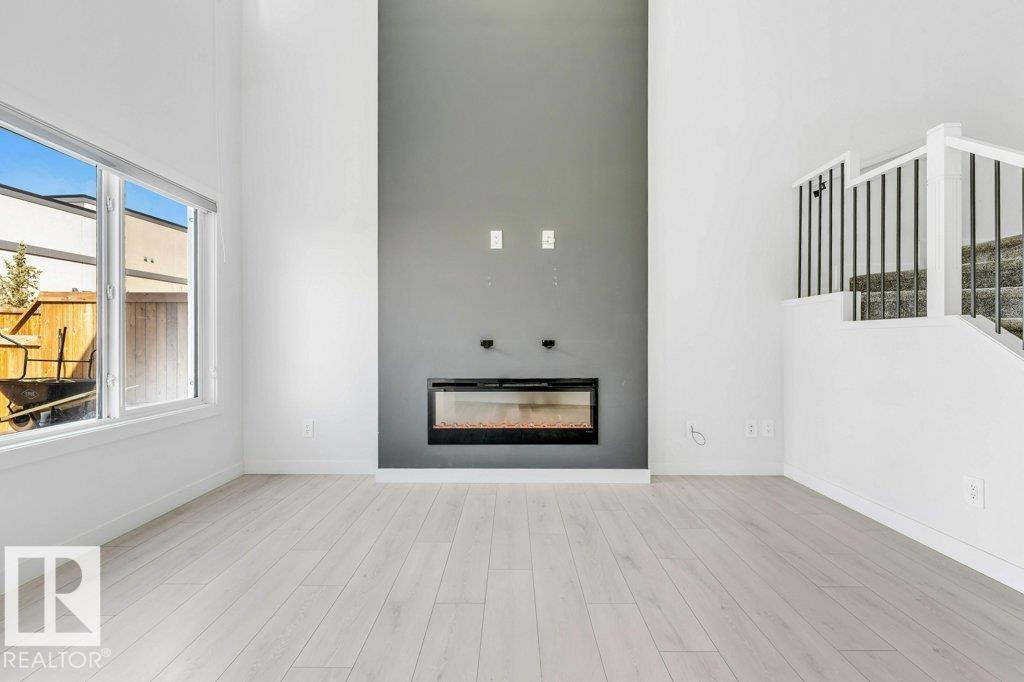 Photo 12 at 5140 23 Avenue SW, Walker, Edmonton