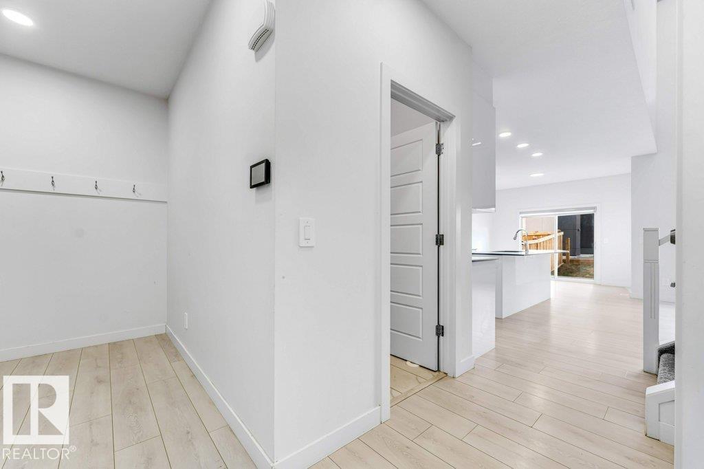 Photo 46 at 5140 23 Avenue SW, Walker, Edmonton