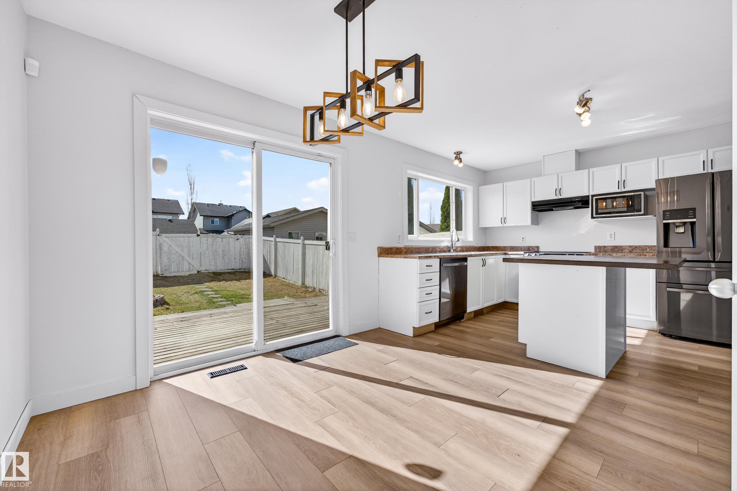 Photo 19 at 5915 South Terwillegar Boulevard NW, South Terwillegar, Edmonton