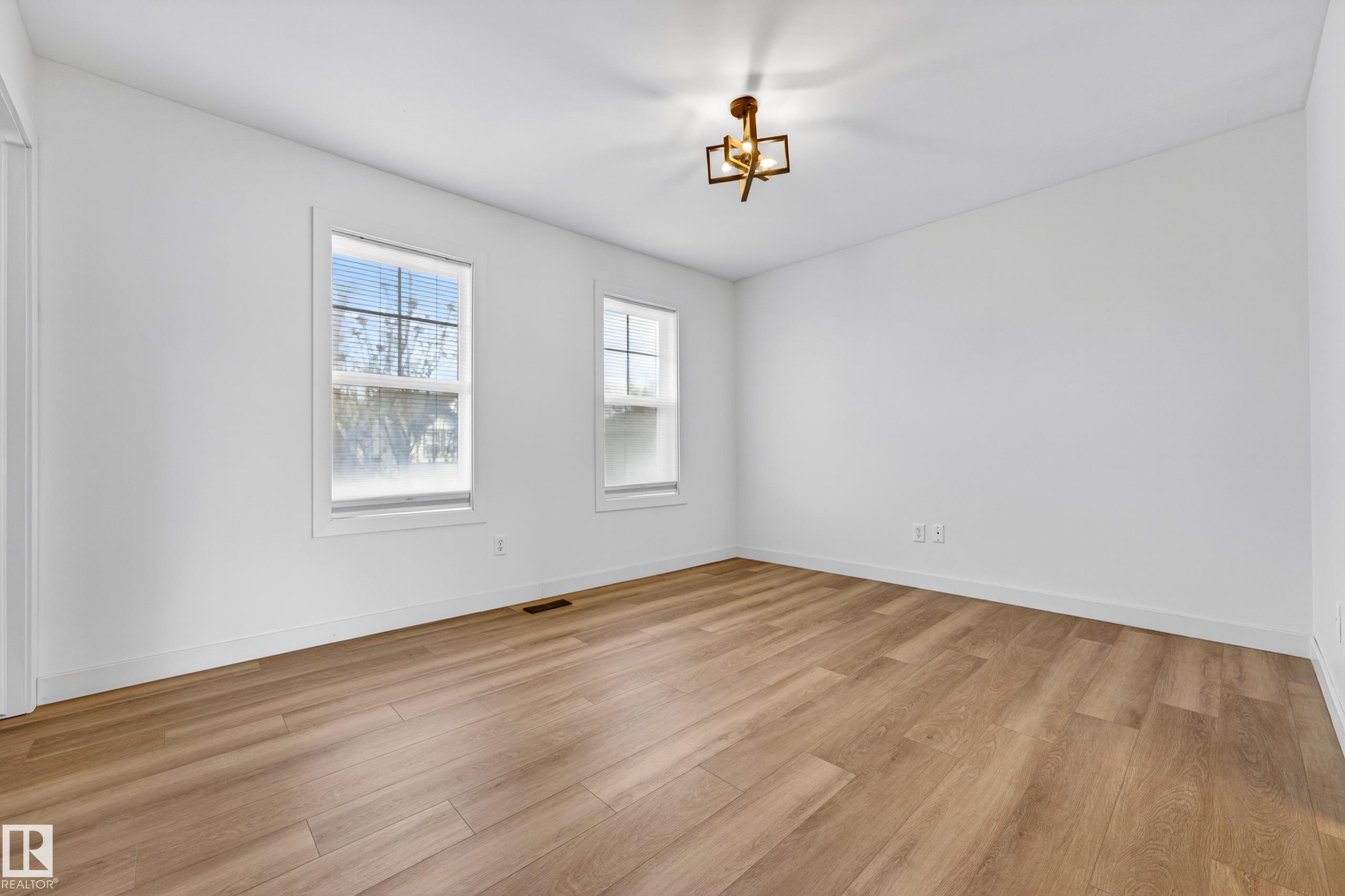 Photo 22 at 5915 South Terwillegar Boulevard NW, South Terwillegar, Edmonton