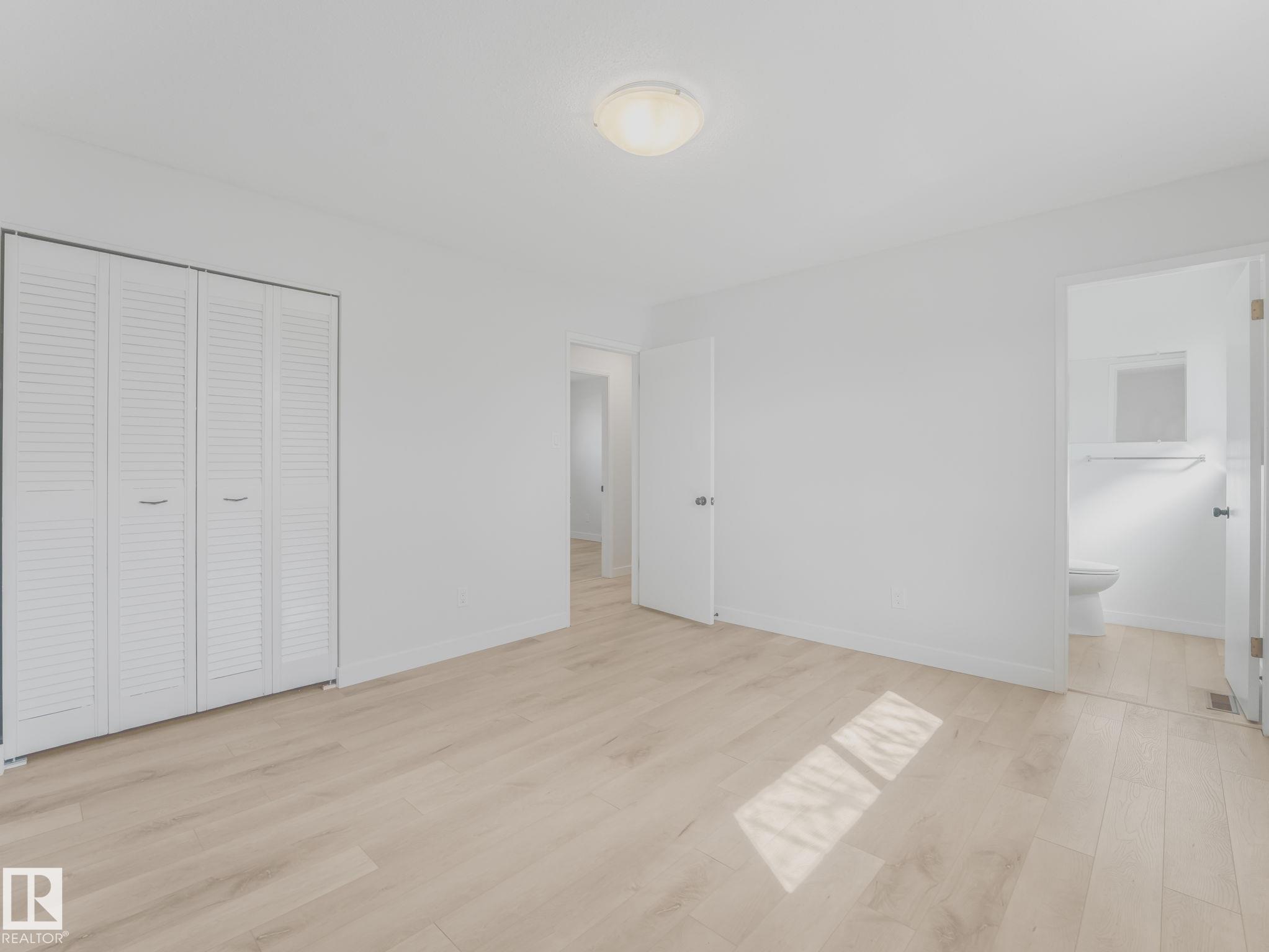 https://zimg.paragon.ice.com/ParagonImages/Property/PM/RAE/225399226/19/0/0/83d6c1e34198b99dd5f03c5fb7cdee00/1/7e9bd31a09d3377cc625da127864e313/225399226-2b638e31-ce9c-4c7a-9030-7c804e3f4b1a.JPG