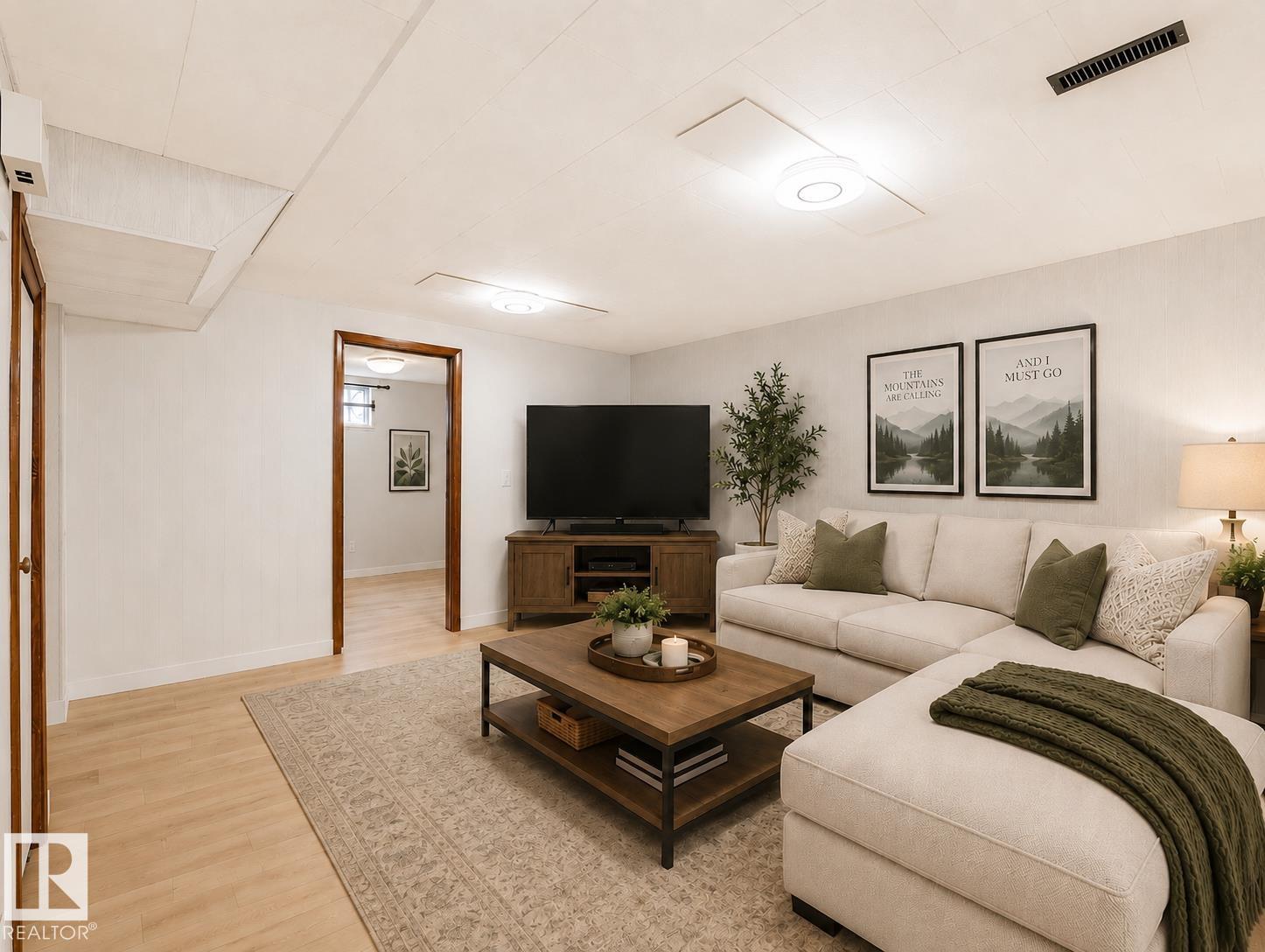 https://zimg.paragon.ice.com/ParagonImages/Property/PM/RAE/225399226/29/0/0/926a49ad11d2f2c893612c7129abc621/1/7e9bd31a09d3377cc625da127864e313/225399226-0cafde72-f4f1-4a38-a557-0222f8e606d2.JPG