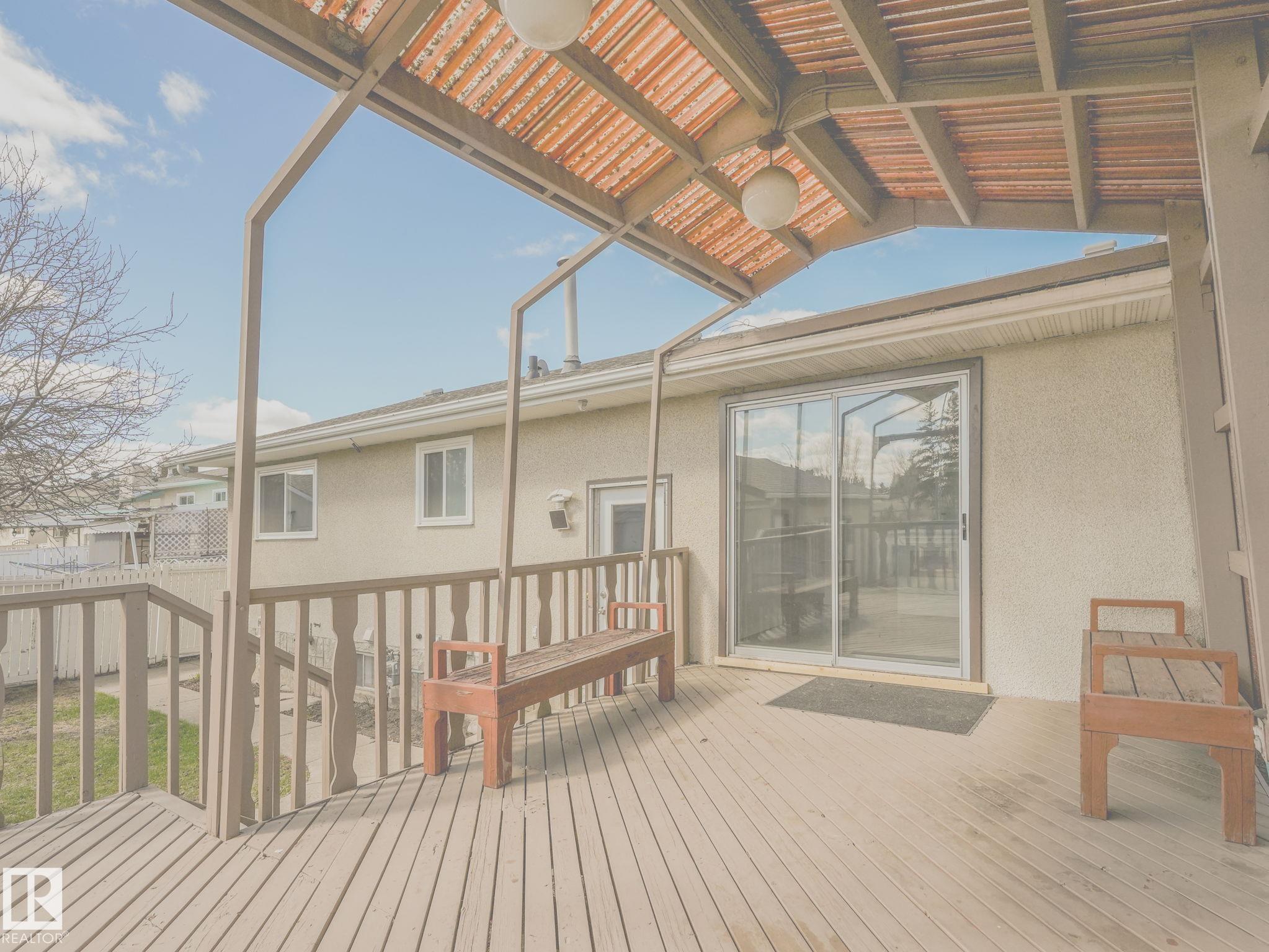 https://zimg.paragon.ice.com/ParagonImages/Property/PM/RAE/225399226/50/0/0/2852860d0840879883561b6b89495540/1/7e9bd31a09d3377cc625da127864e313/225399226-e90e0dfd-ca06-4681-b7d5-199312b5e614.JPG