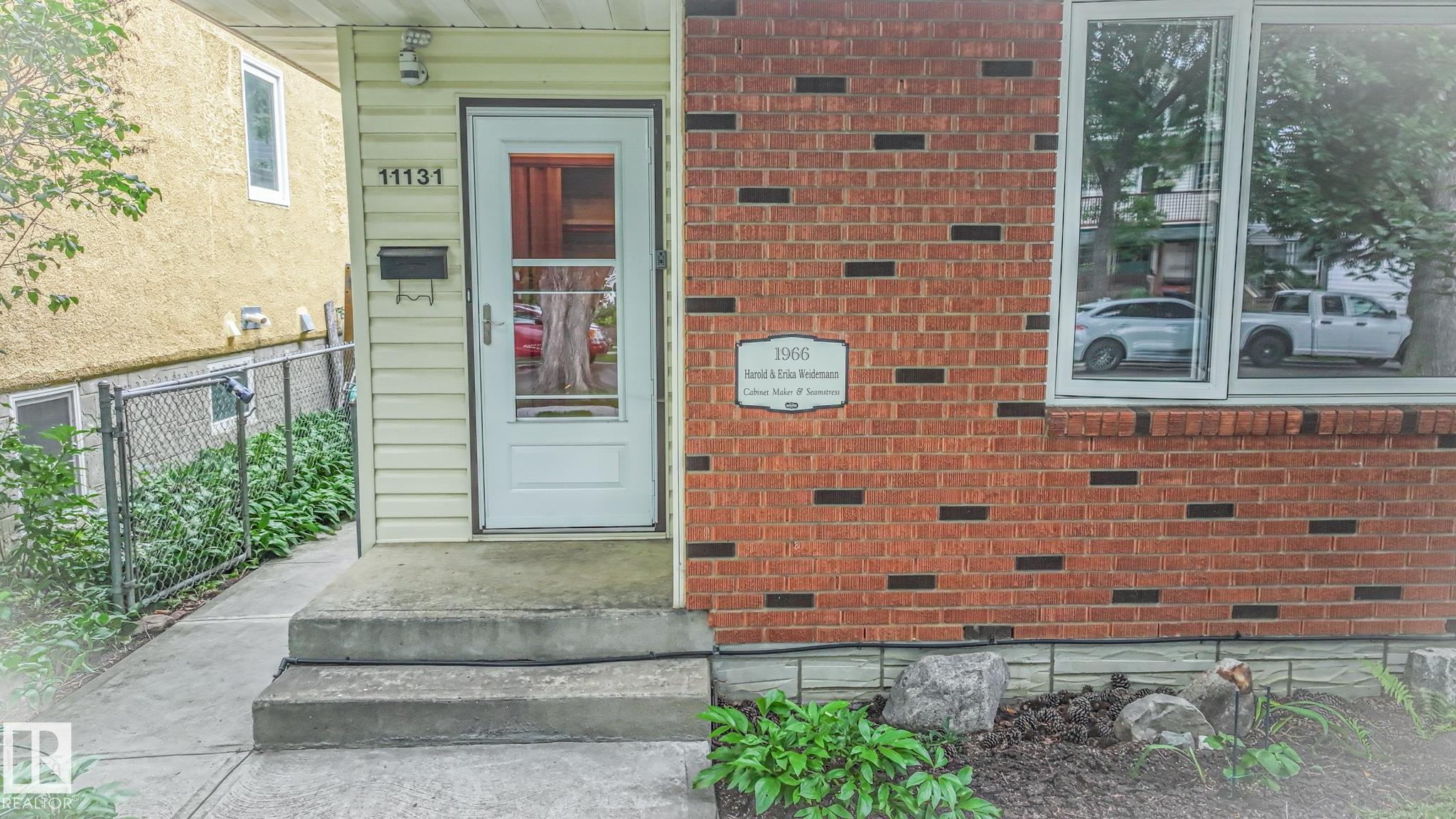 Picture for 11131 52 ST NW