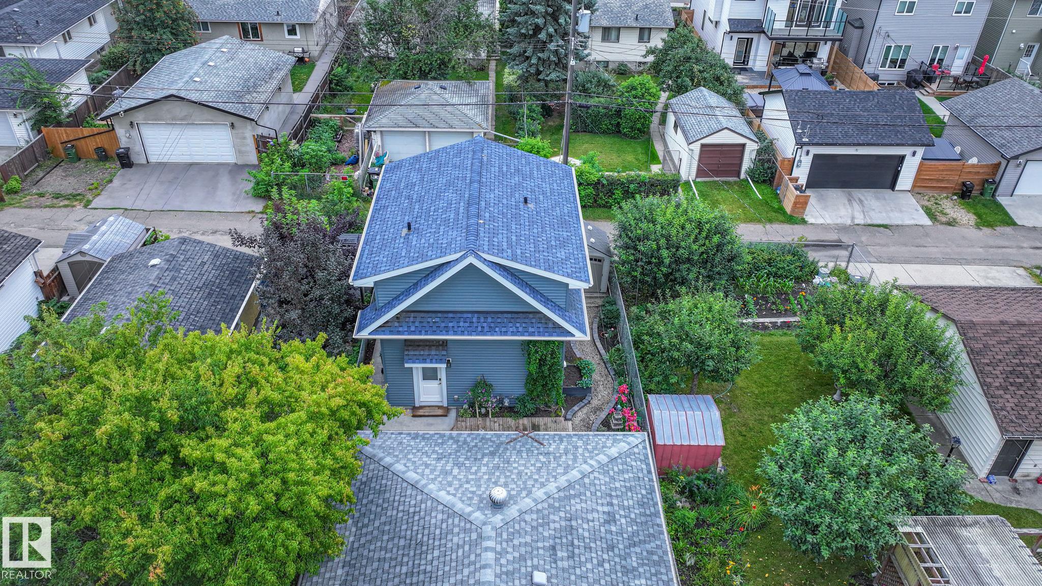 https://zimg.paragon.ice.com/ParagonImages/Property/PM/RAE/225399238/56/0/0/95457a2e3e019443ab4471d5d7ed869f/1/c7aabf95f01cf75c6bf430eec53920ff/225399238-bdd6c5b2-5807-491a-9b65-23bde477eb1a.JPG