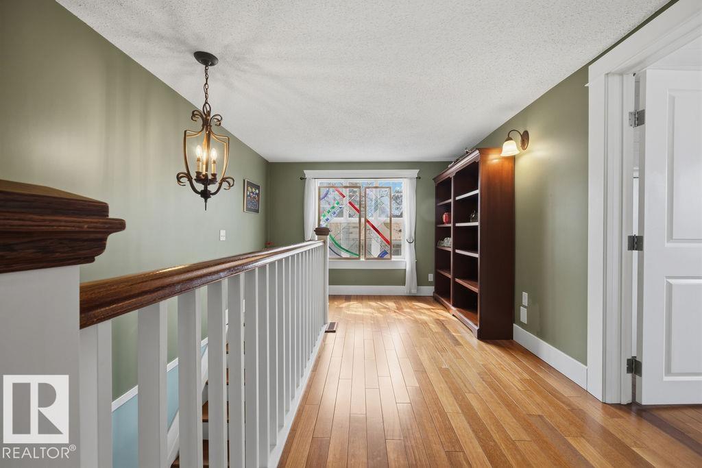 https://zimg.paragon.ice.com/ParagonImages/Property/PM/RAE/225399239/19/0/0/4432d7347dedf00b1cacded4427a77d7/1/3d800af94bdd0b9f05b0cd18c8ab83ed/225399239-5d42ab0c-a654-44a1-acf8-50624c09c8af.JPG