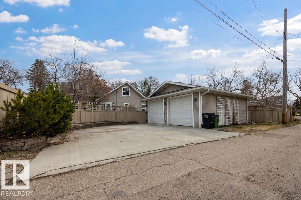 https://zimg.paragon.ice.com/ParagonImages/Property/PM/RAE/225399239/39/0/0/eb6859042657f25ca72a8ebe0e7d8a1a/1/3d800af94bdd0b9f05b0cd18c8ab83ed/225399239-155f3753-5d41-4987-9b8e-dcecb3093e4b.JPG