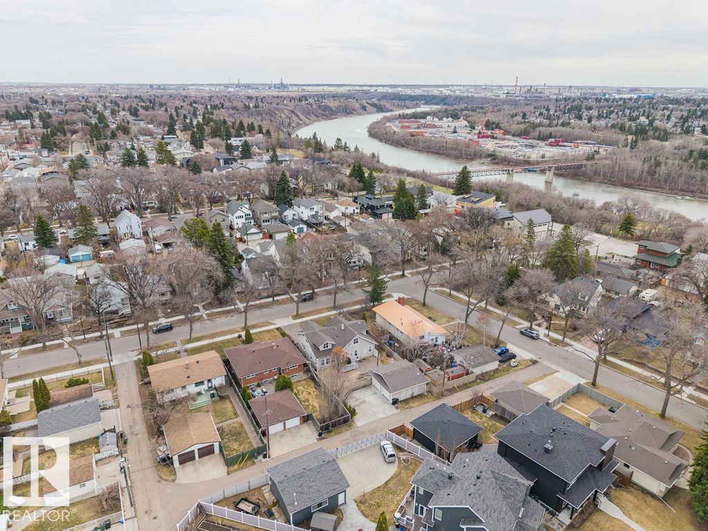 https://zimg.paragon.ice.com/ParagonImages/Property/PM/RAE/225399239/42/0/0/522624e8906cc1a9f41d3122ca48253c/1/3d800af94bdd0b9f05b0cd18c8ab83ed/225399239-5baa4545-6cb5-4e8b-93c3-ddb70209a998.JPG