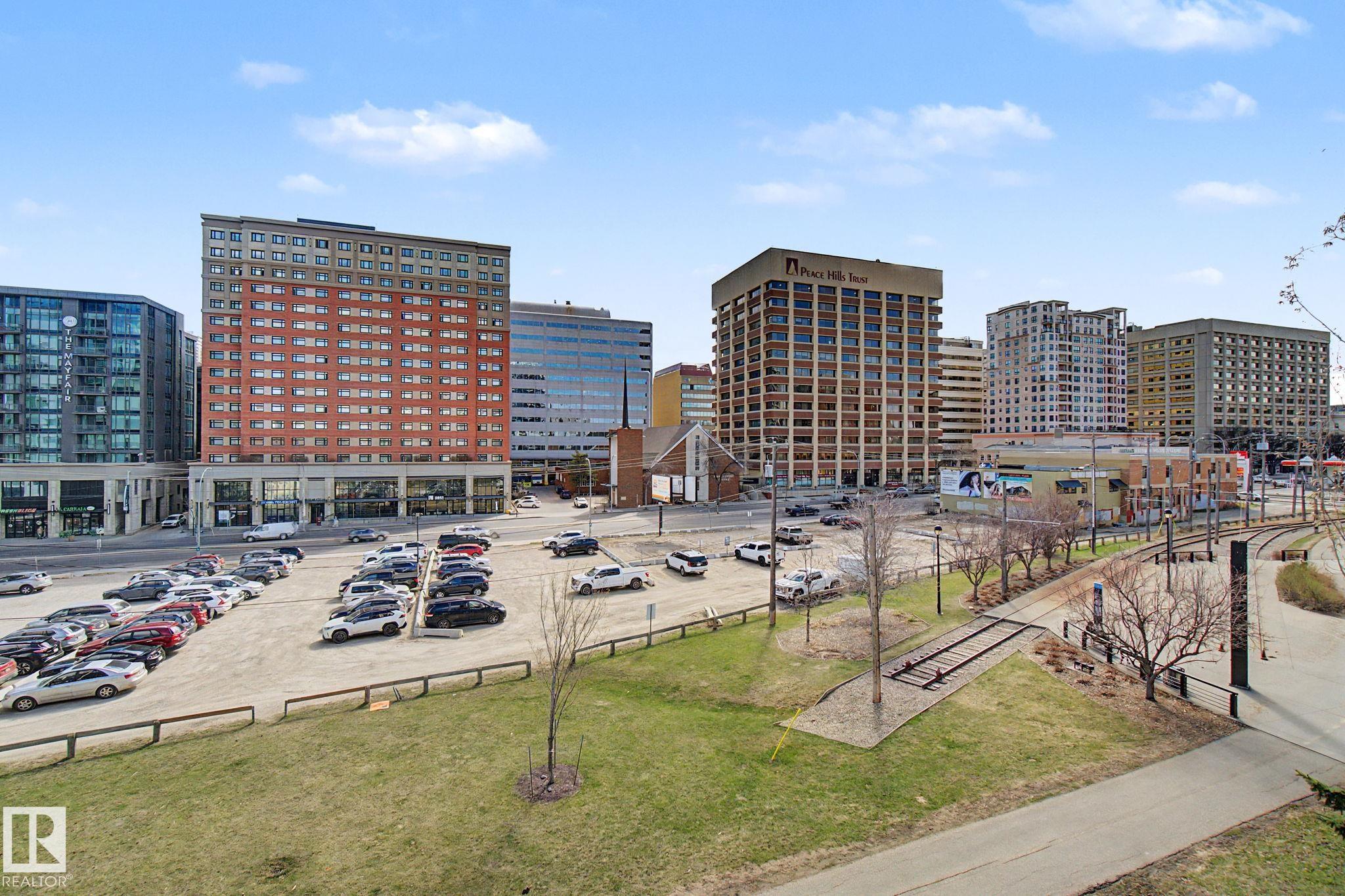 https://zimg.paragon.ice.com/ParagonImages/Property/PM/RAE/225399248/32/0/0/b935aec47bc5972f84453b34b5f2c484/1/e2705525b6447b5a25da69c78dd1e474/225399248-6fd53e4d-b5bb-433d-bfb0-a4b1594be09d.JPG