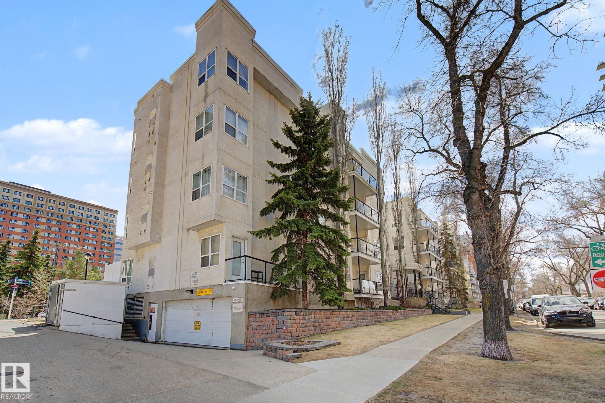 https://zimg.paragon.ice.com/ParagonImages/Property/PM/RAE/225399248/36/0/0/95d549ef5a0fa39090ac2d3799490cab/1/e2705525b6447b5a25da69c78dd1e474/225399248-a5b73e57-5864-4dff-bd02-1a1f98037d00.JPG