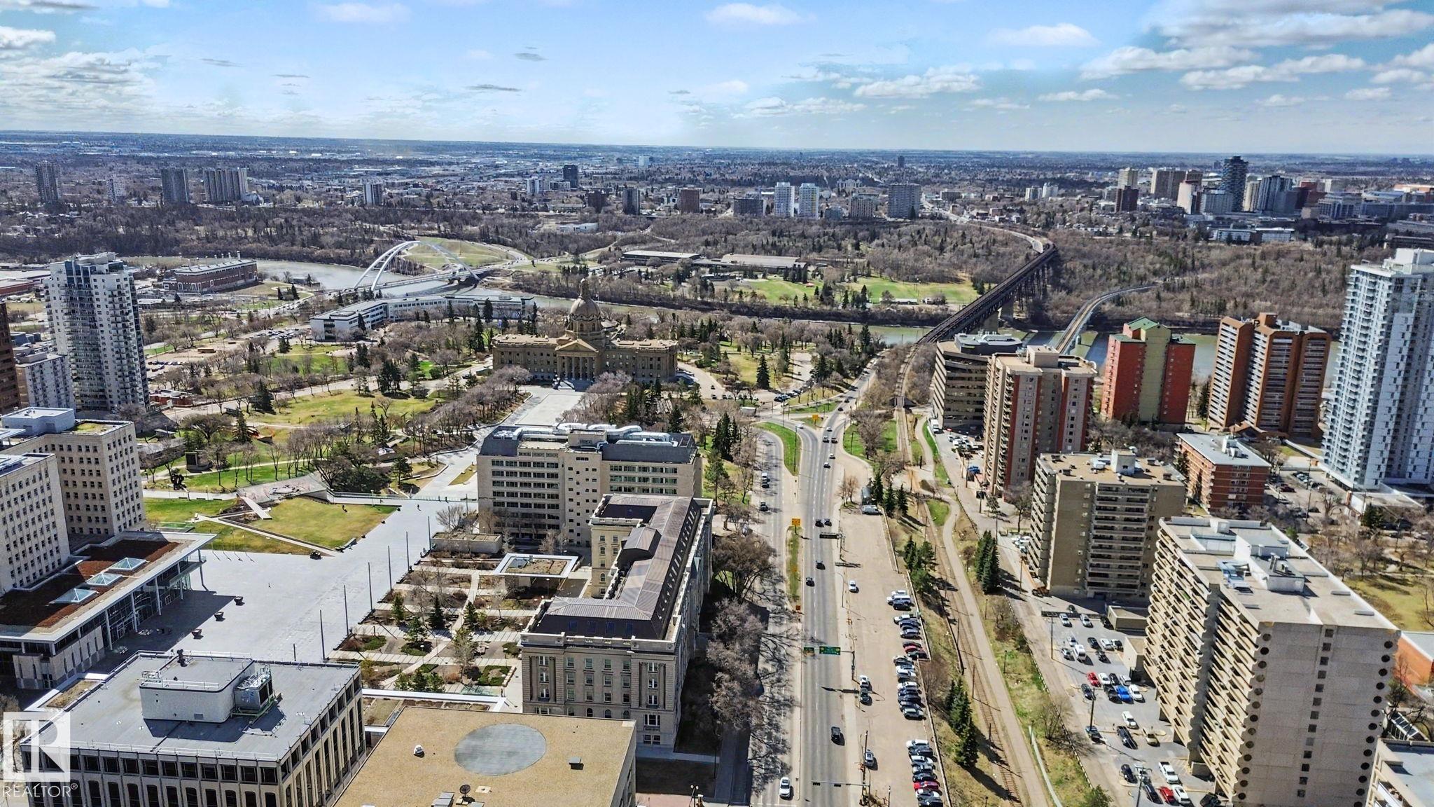 https://zimg.paragon.ice.com/ParagonImages/Property/PM/RAE/225399248/41/0/0/f235cb80843f624d1c68a8b6fc38bedd/1/e2705525b6447b5a25da69c78dd1e474/225399248-2b211766-b09d-4278-aeec-70a4a160bde5.JPG