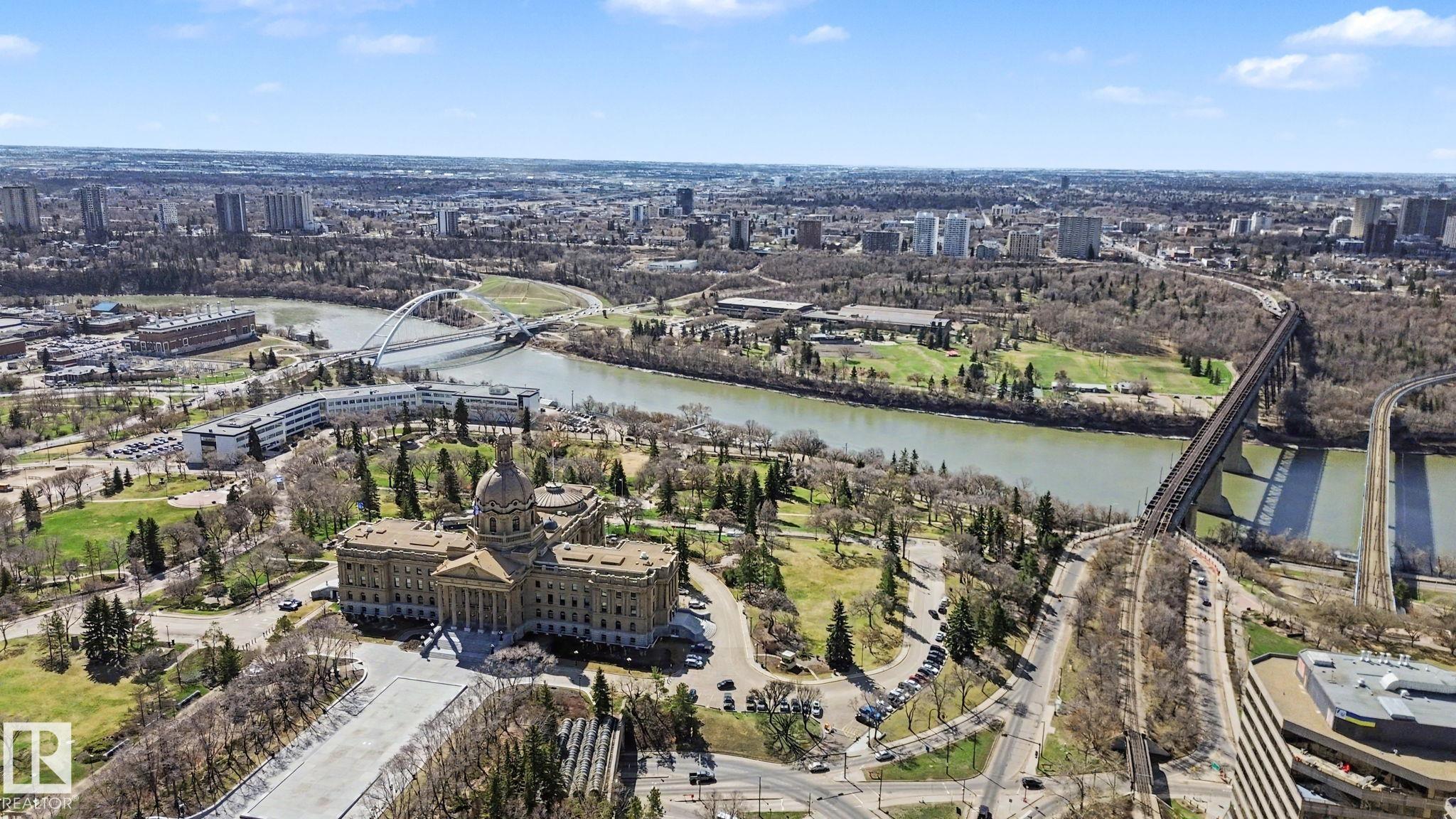 https://zimg.paragon.ice.com/ParagonImages/Property/PM/RAE/225399248/42/0/0/ec5dd2f35b4052069ee7f5a4668d32c1/1/e2705525b6447b5a25da69c78dd1e474/225399248-b14b0fa7-73a9-4bc4-b857-949d49956abc.JPG