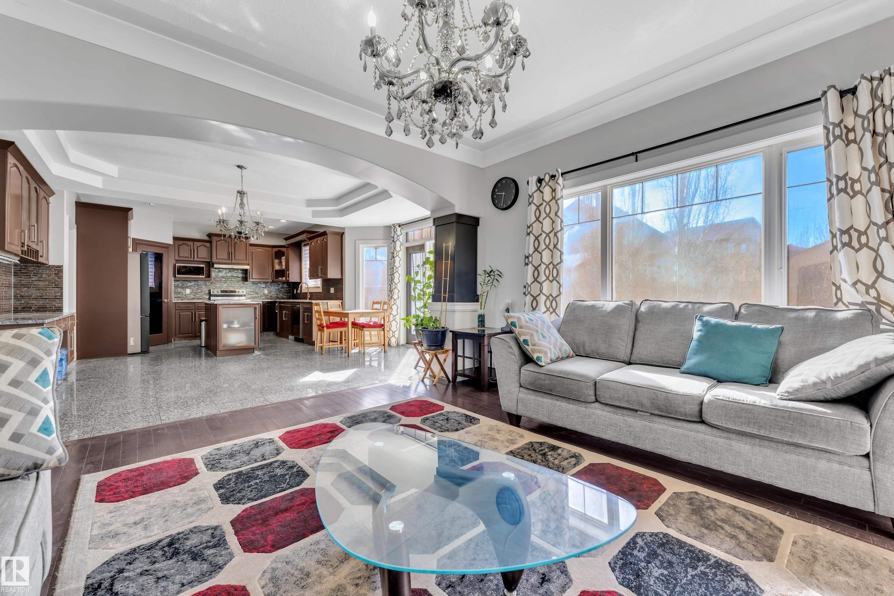 https://zimg.paragon.ice.com/ParagonImages/Property/PM/RAE/225399260/18/0/0/d425bb81090b725e7913c2ee2a37c9f2/1/78617db120918e7151613aa1fa0adb0a/225399260-da4830d8-ca7c-4e95-b692-8cb481283eda.JPG