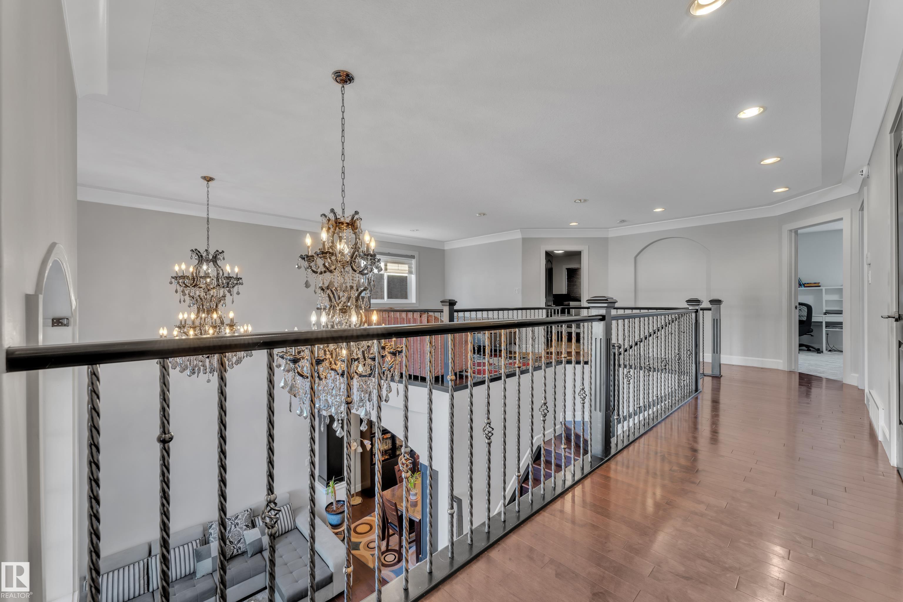 https://zimg.paragon.ice.com/ParagonImages/Property/PM/RAE/225399260/35/0/0/774e9bd66168fc8676f158c547f86fbb/1/78617db120918e7151613aa1fa0adb0a/225399260-b03a0571-1ff5-42fe-91a3-980d1c36c032.JPG