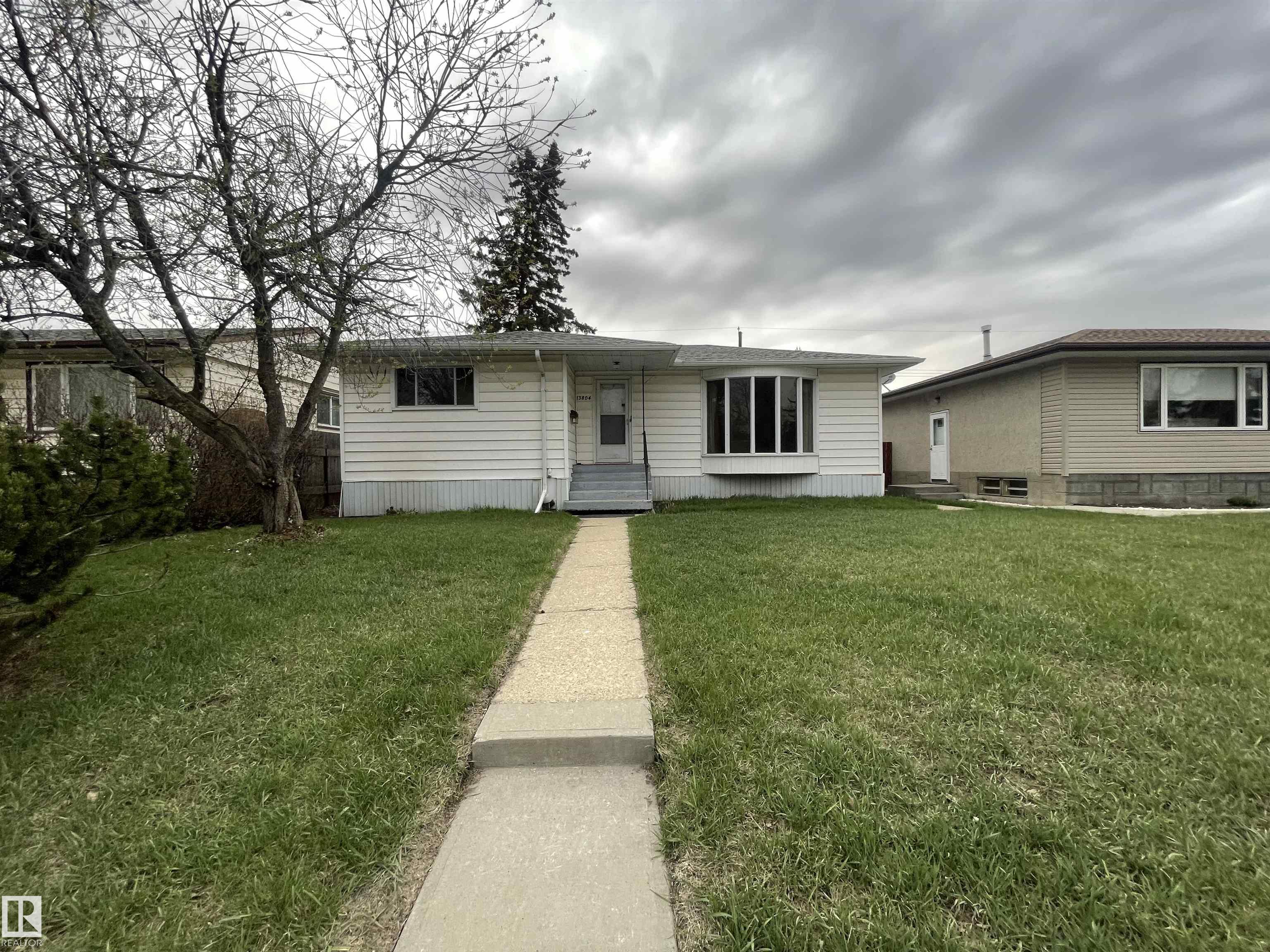 13804 132 Avenue NW, Wellington, Edmonton