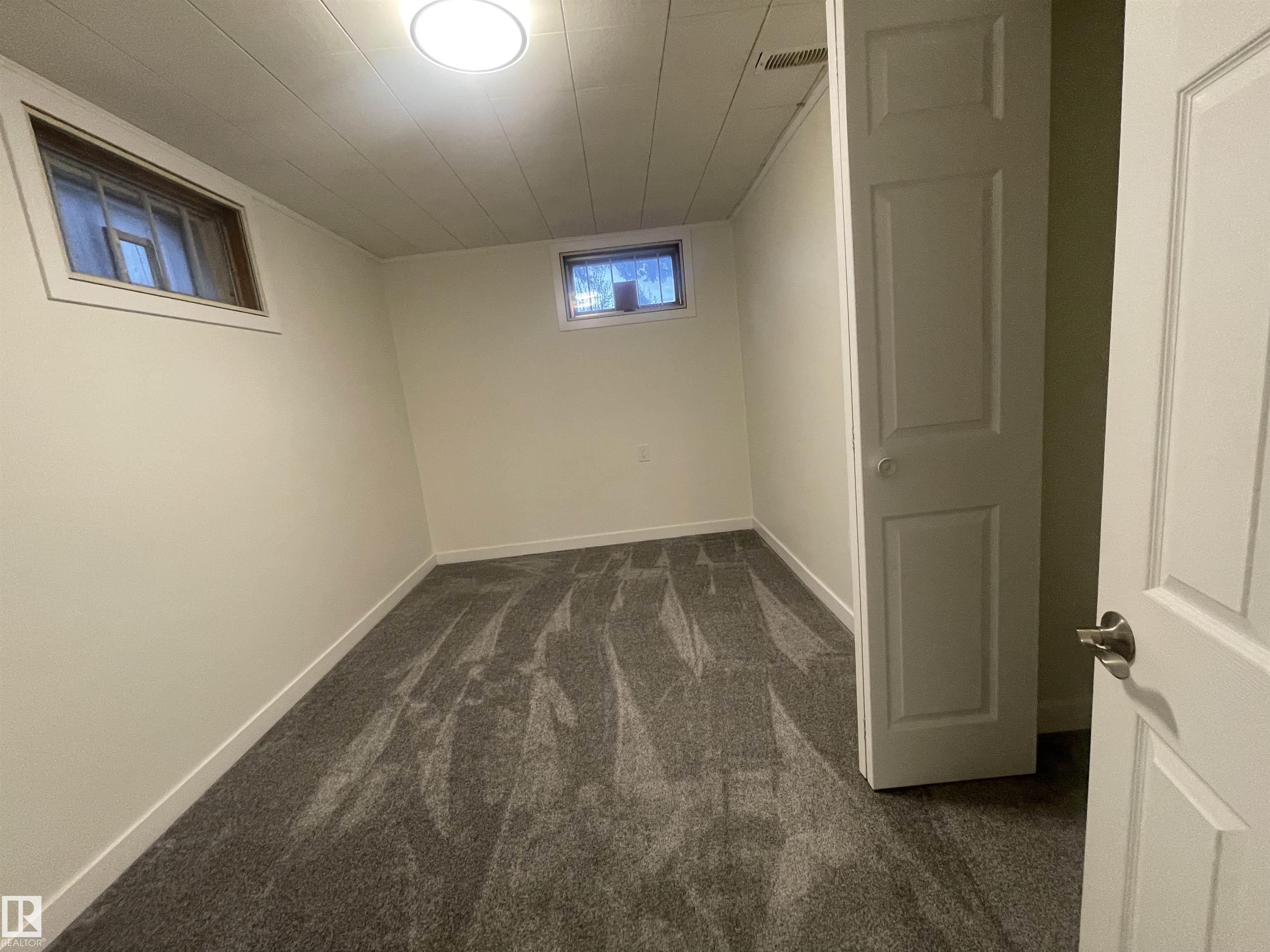 Photo 16 at 13804 132 Avenue NW, Wellington, Edmonton