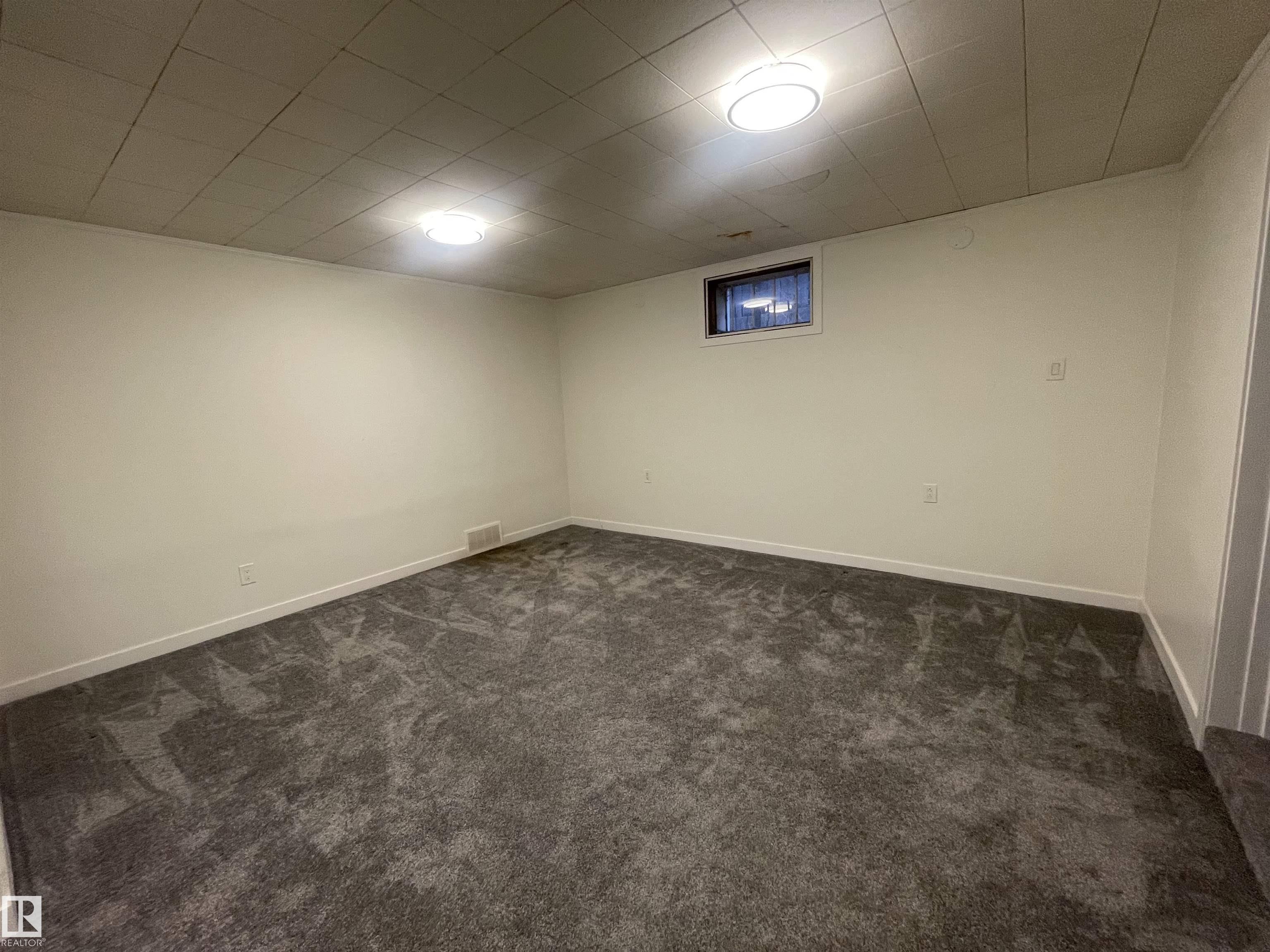 Photo 19 at 13804 132 Avenue NW, Wellington, Edmonton