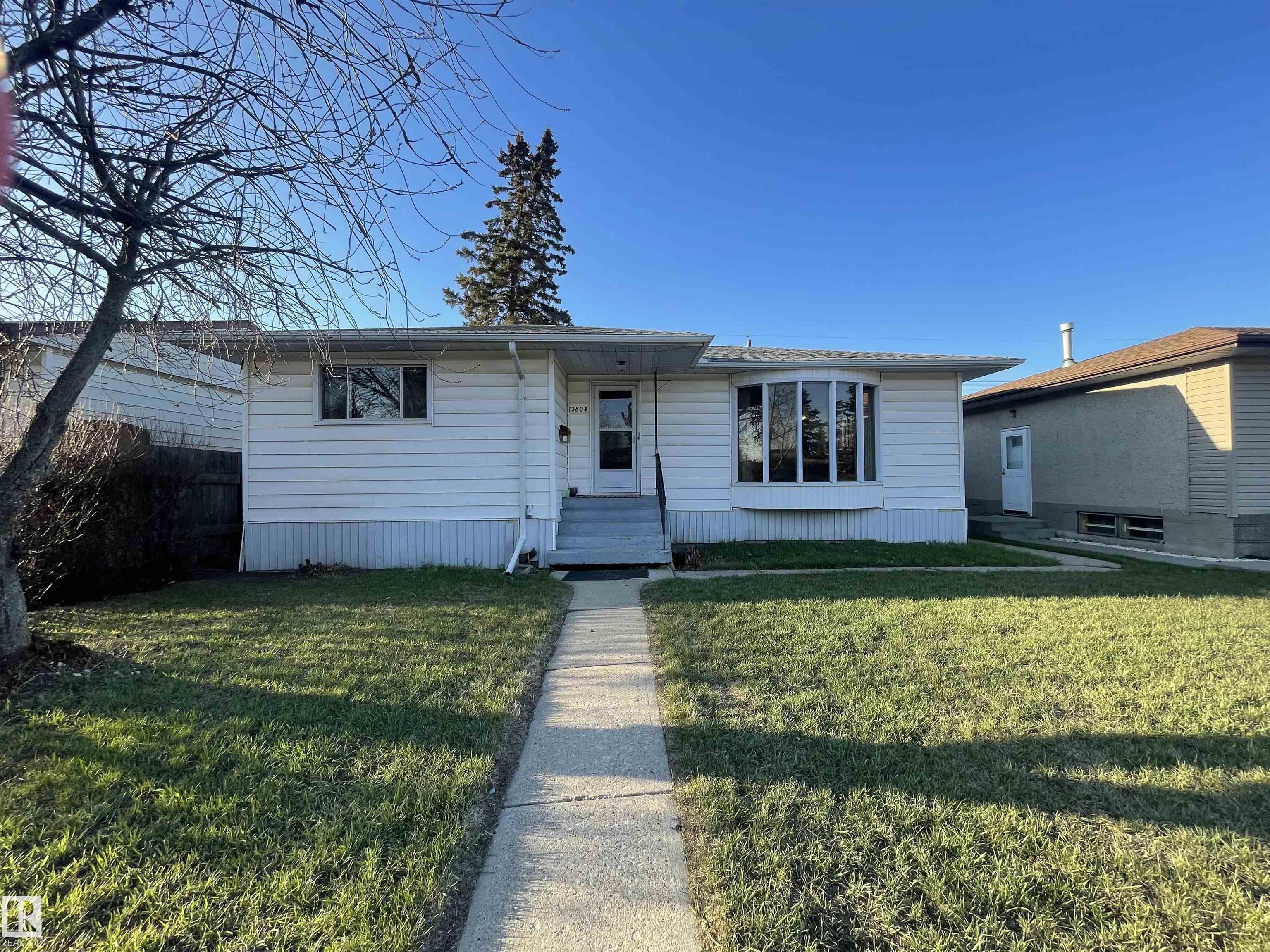 Photo 26 at 13804 132 Avenue NW, Wellington, Edmonton