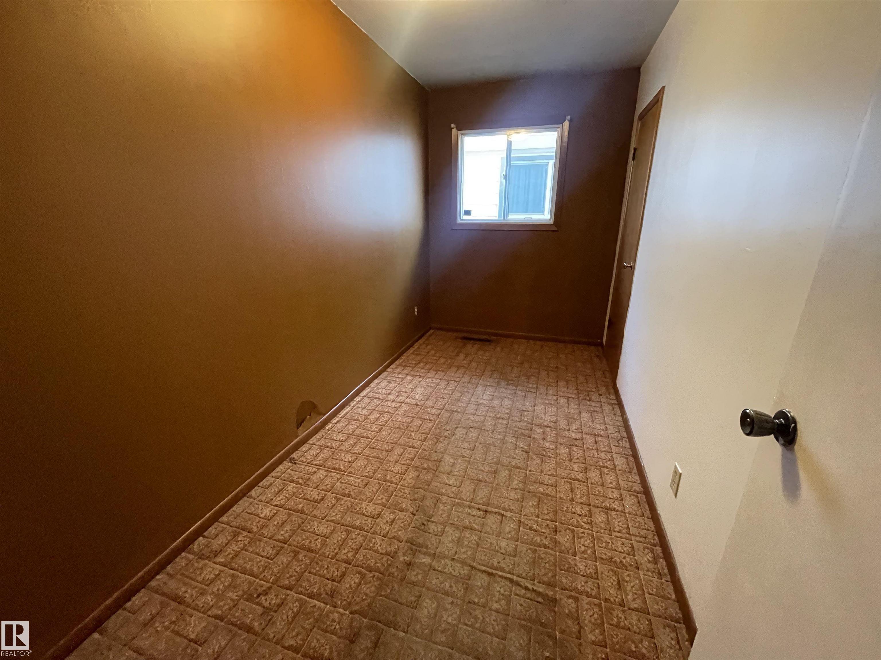 Photo 29 at 13804 132 Avenue NW, Wellington, Edmonton