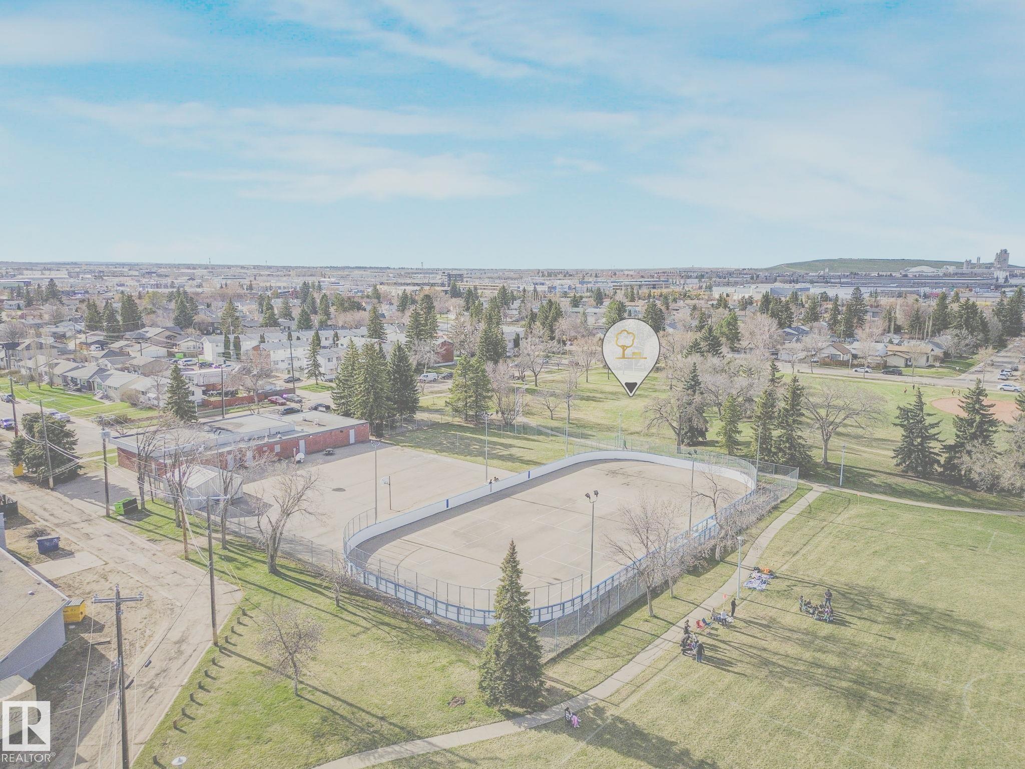 Photo 23 at 15731 109 Avenue NW, Mayfield, Edmonton